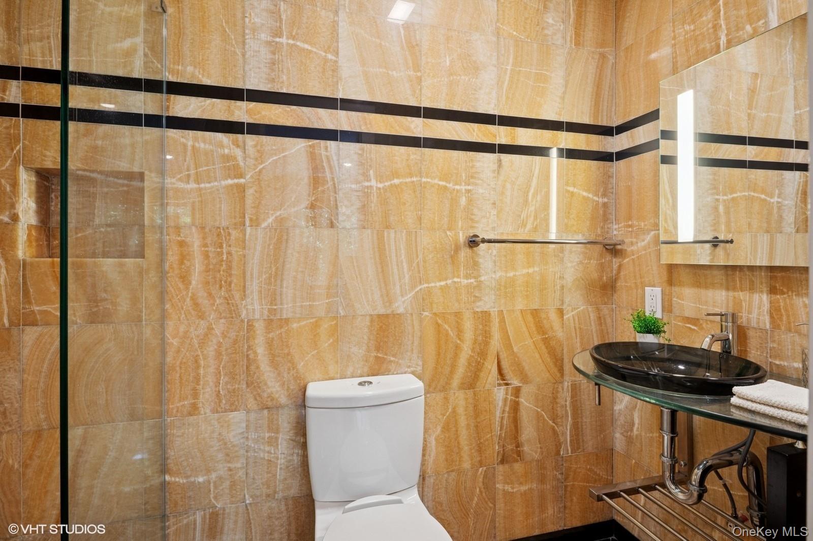 4 Hemlock Hollow Place, Armonk, NY 10504