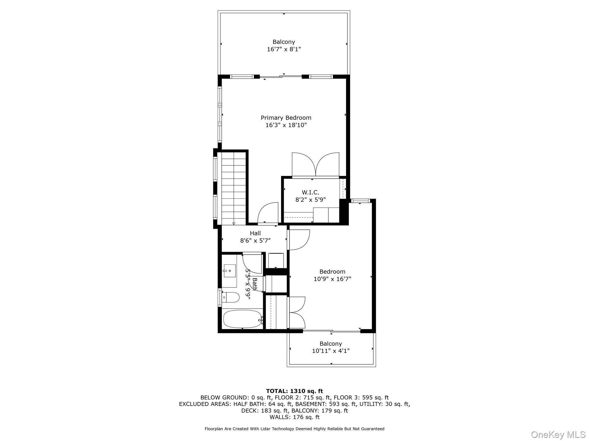 19 Pine Lane, Bayville, NY 11709