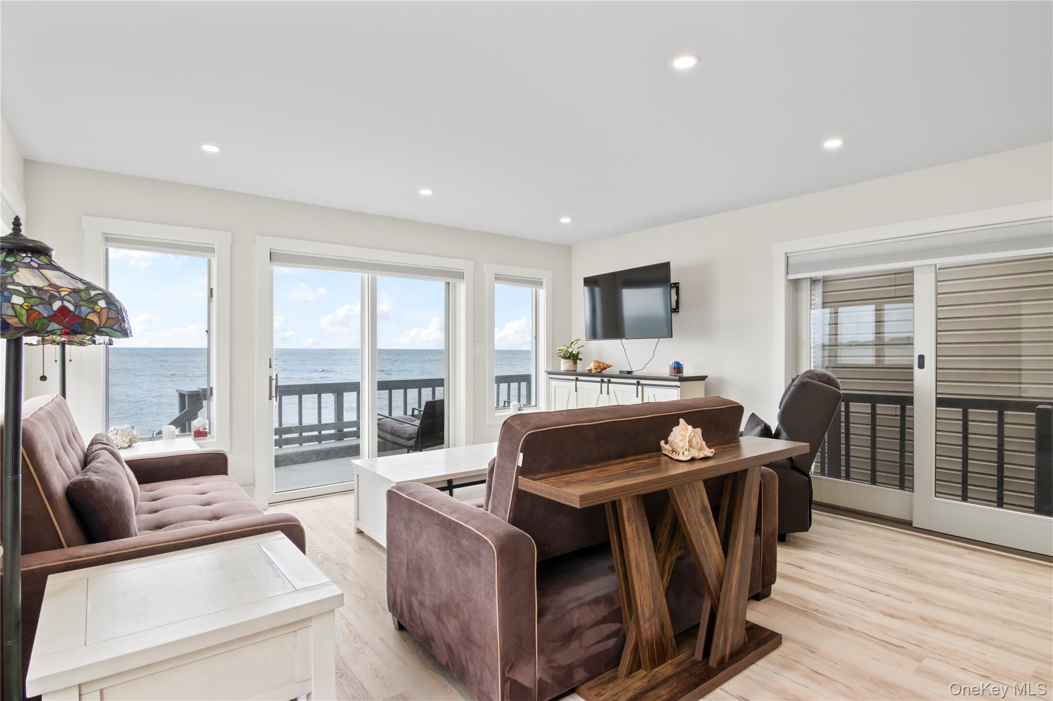 19 Pine Lane, Bayville, NY 11709