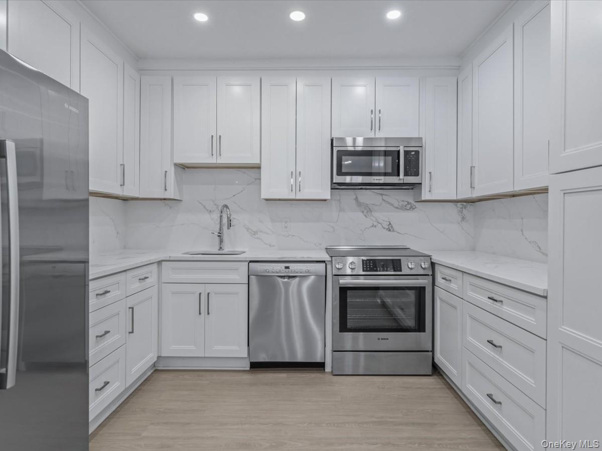 1 Kensington # 107, Great Neck, NY 11021