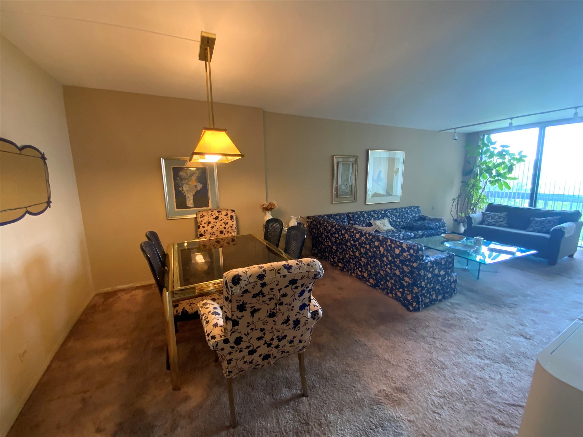 27110 Grand Central Parkway # 5A, Floral Park, NY 11005