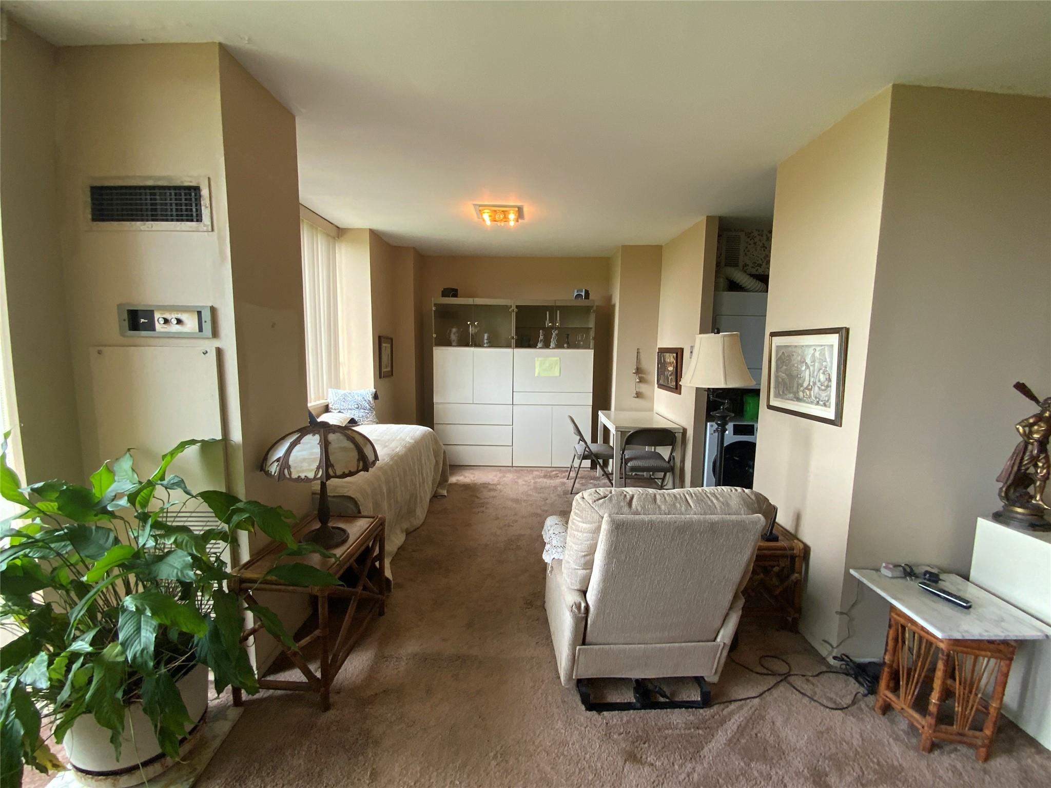 27110 Grand Central Parkway # 5A, Floral Park, NY 11005