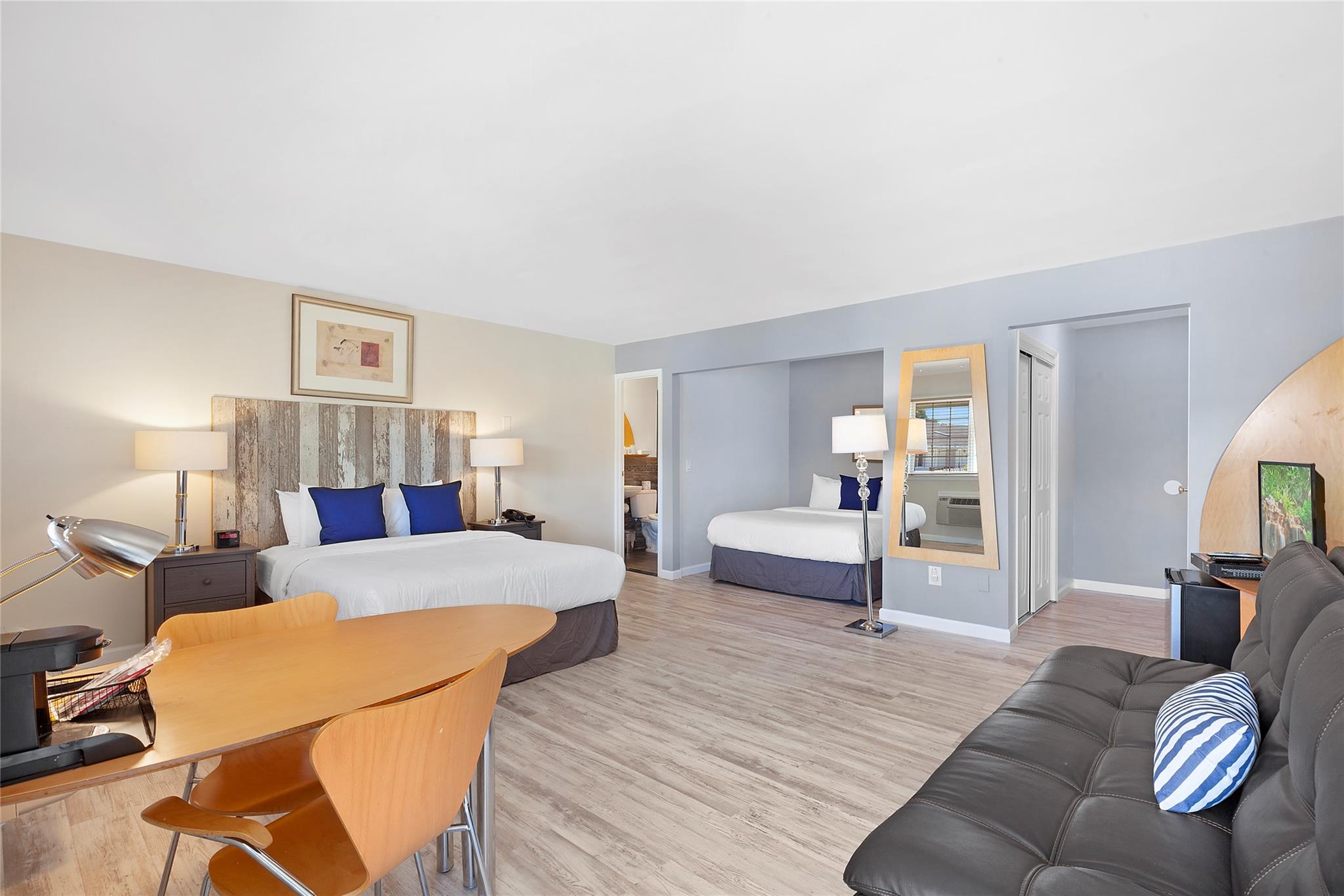 1655 County Road 39, Southampton, NY 11968