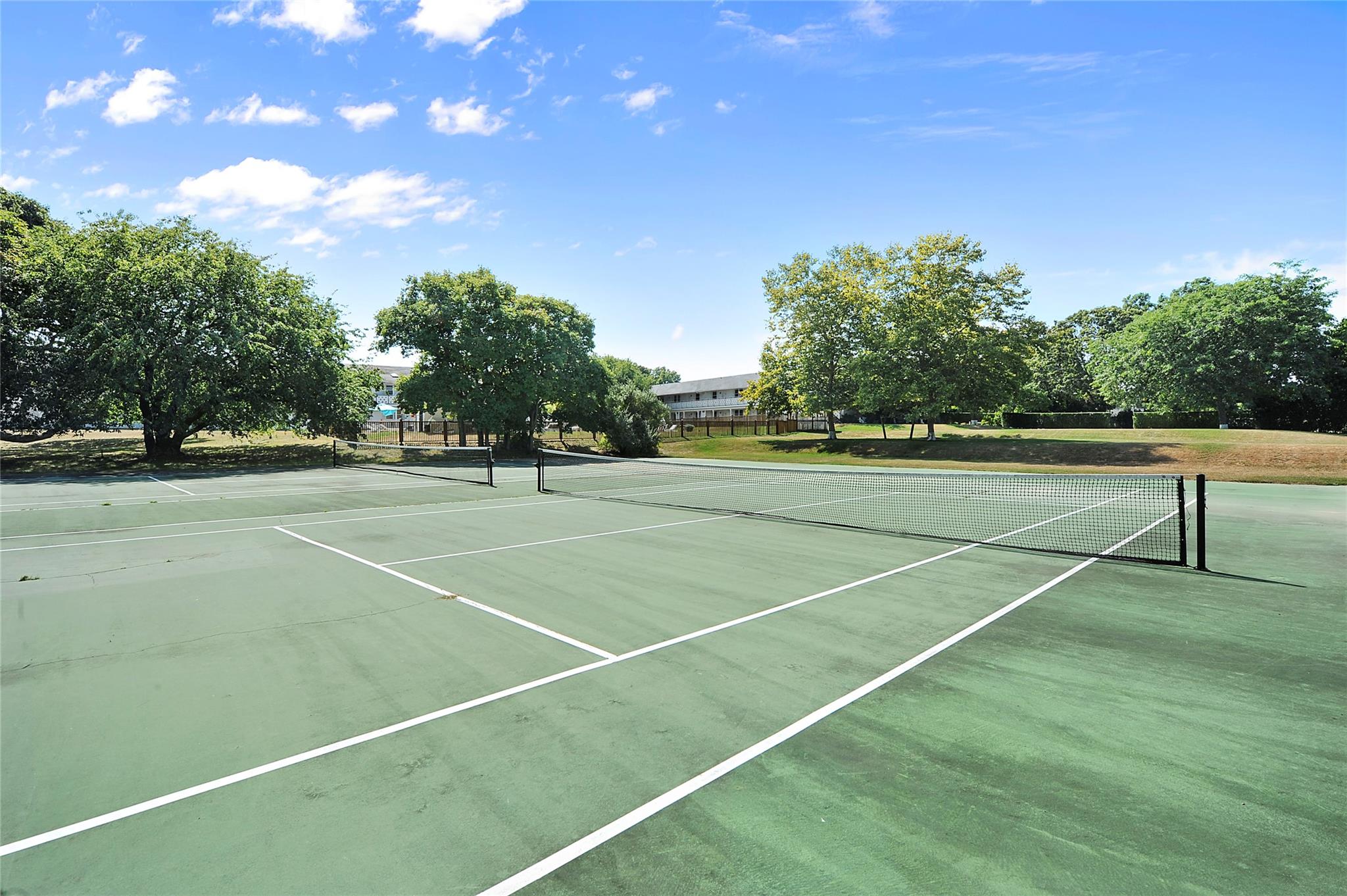 1655 County Road 39, Southampton, NY 11968