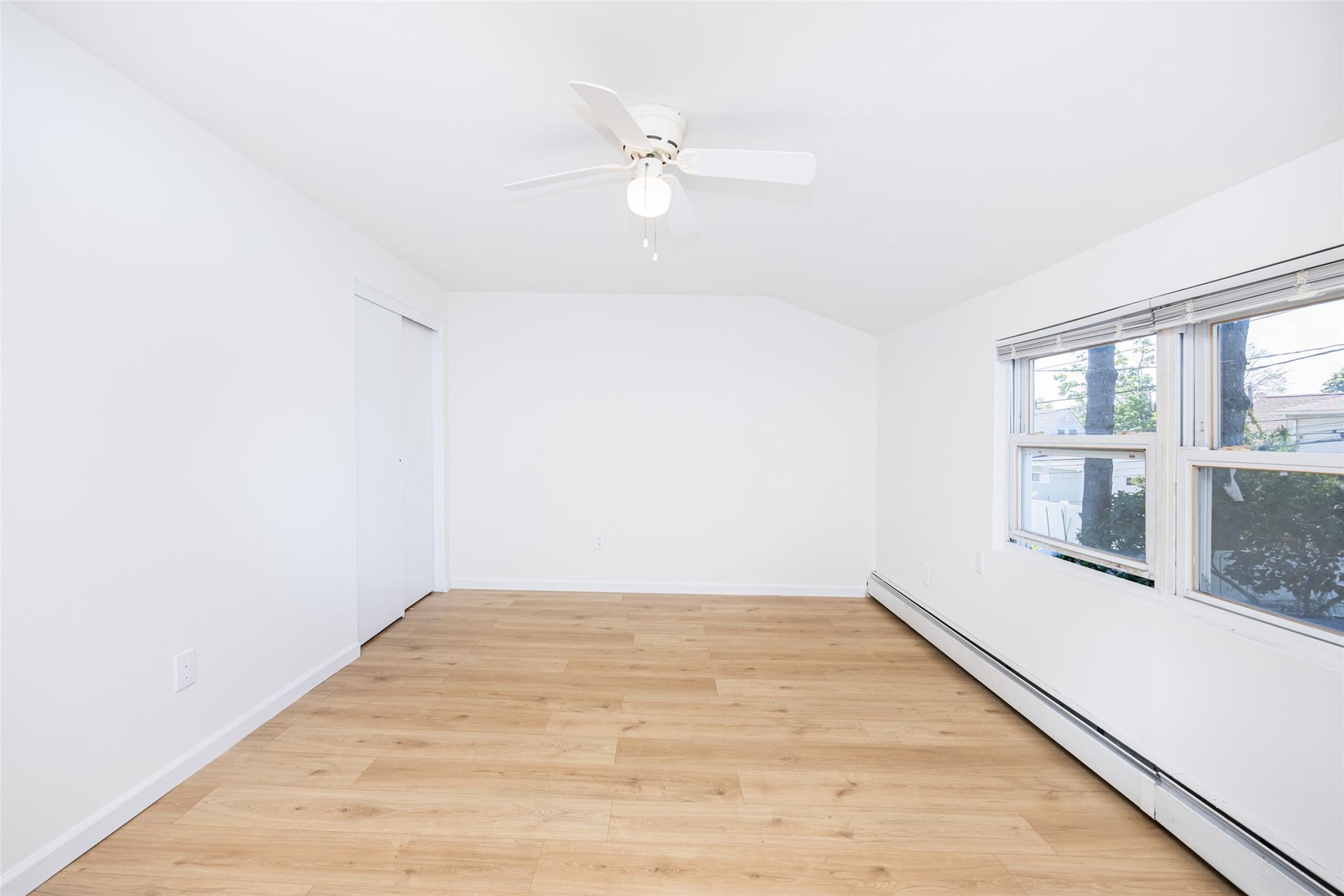 4 Wagon Lane, Levittown, NY 11756