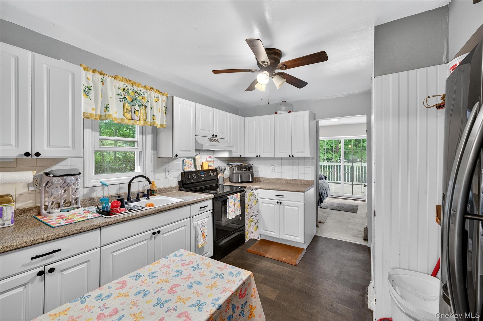 8 First Street, Godeffroy, NY 12729