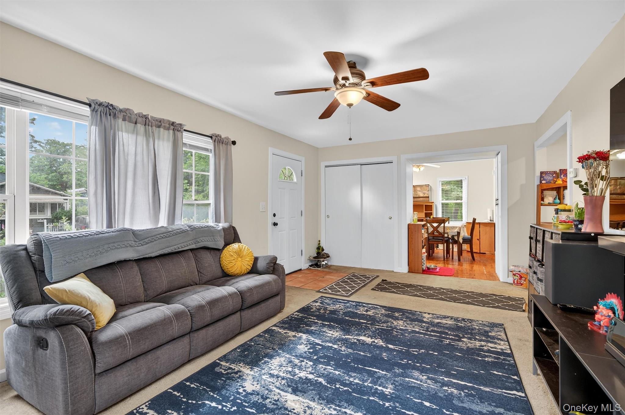 8 First Street, Godeffroy, NY 12729