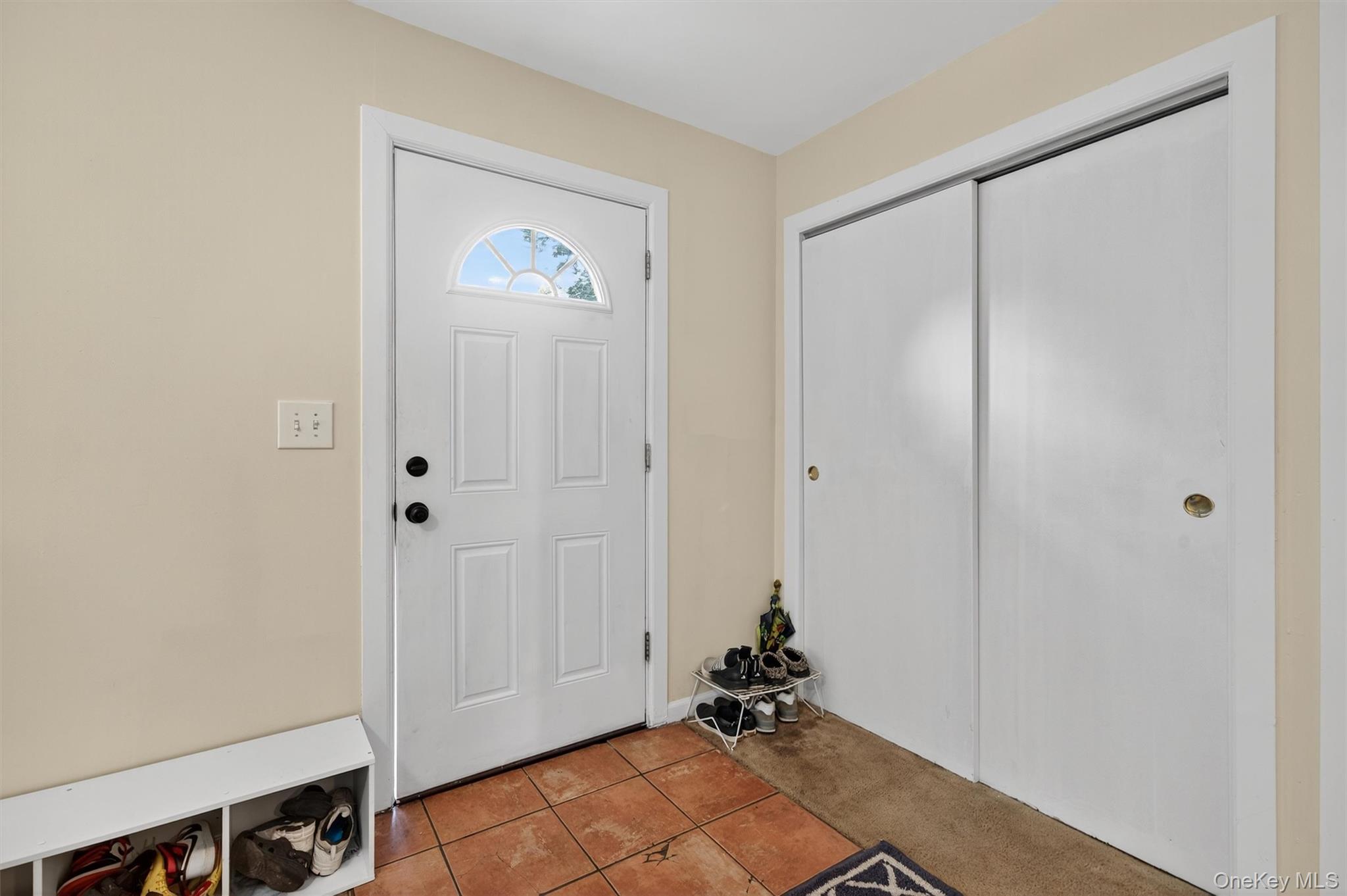 8 First Street, Godeffroy, NY 12729