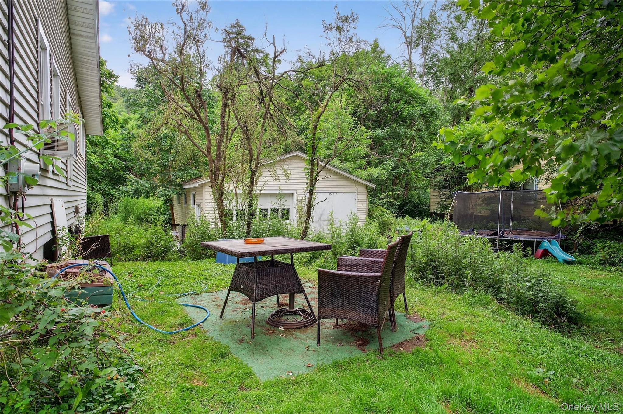 8 First Street, Godeffroy, NY 12729