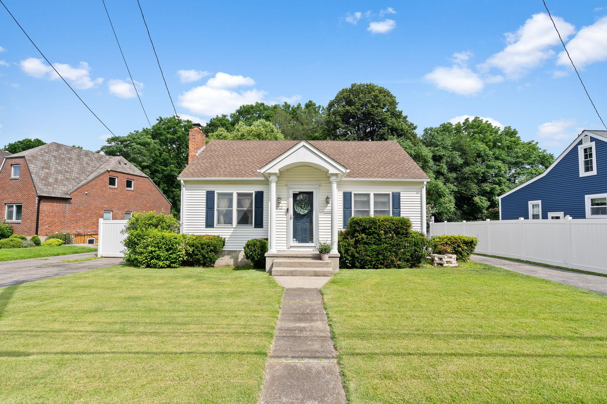 212 North Street, Newburgh, NY 12550