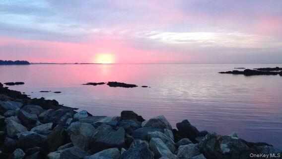 6 Pine Island Road, Rye, NY 10580