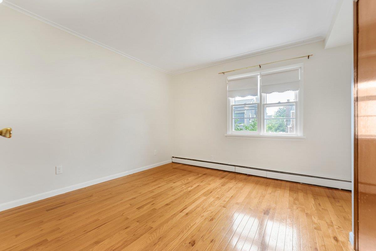 74 Borcher Avenue, Yonkers, NY 10704