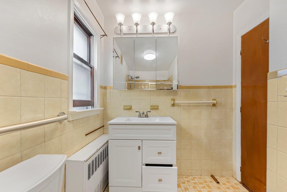 74 Borcher Avenue, Yonkers, NY 10704