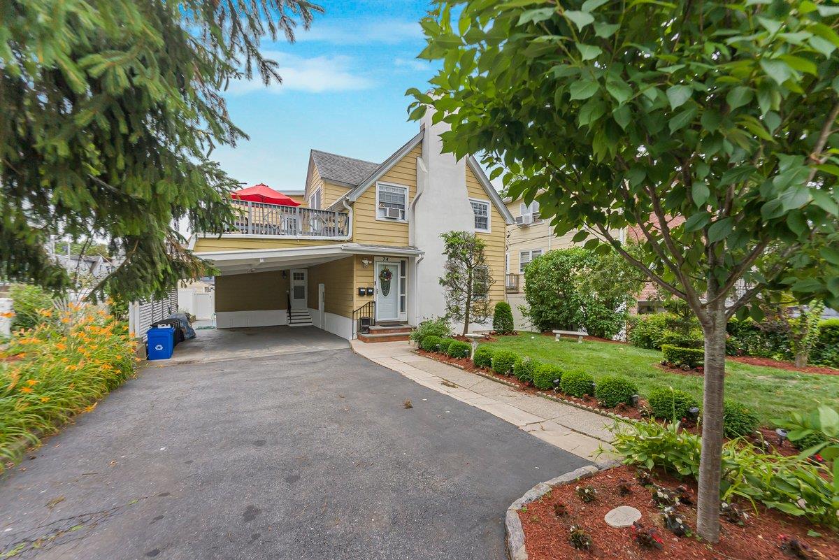 74 Borcher Avenue, Yonkers, NY 10704