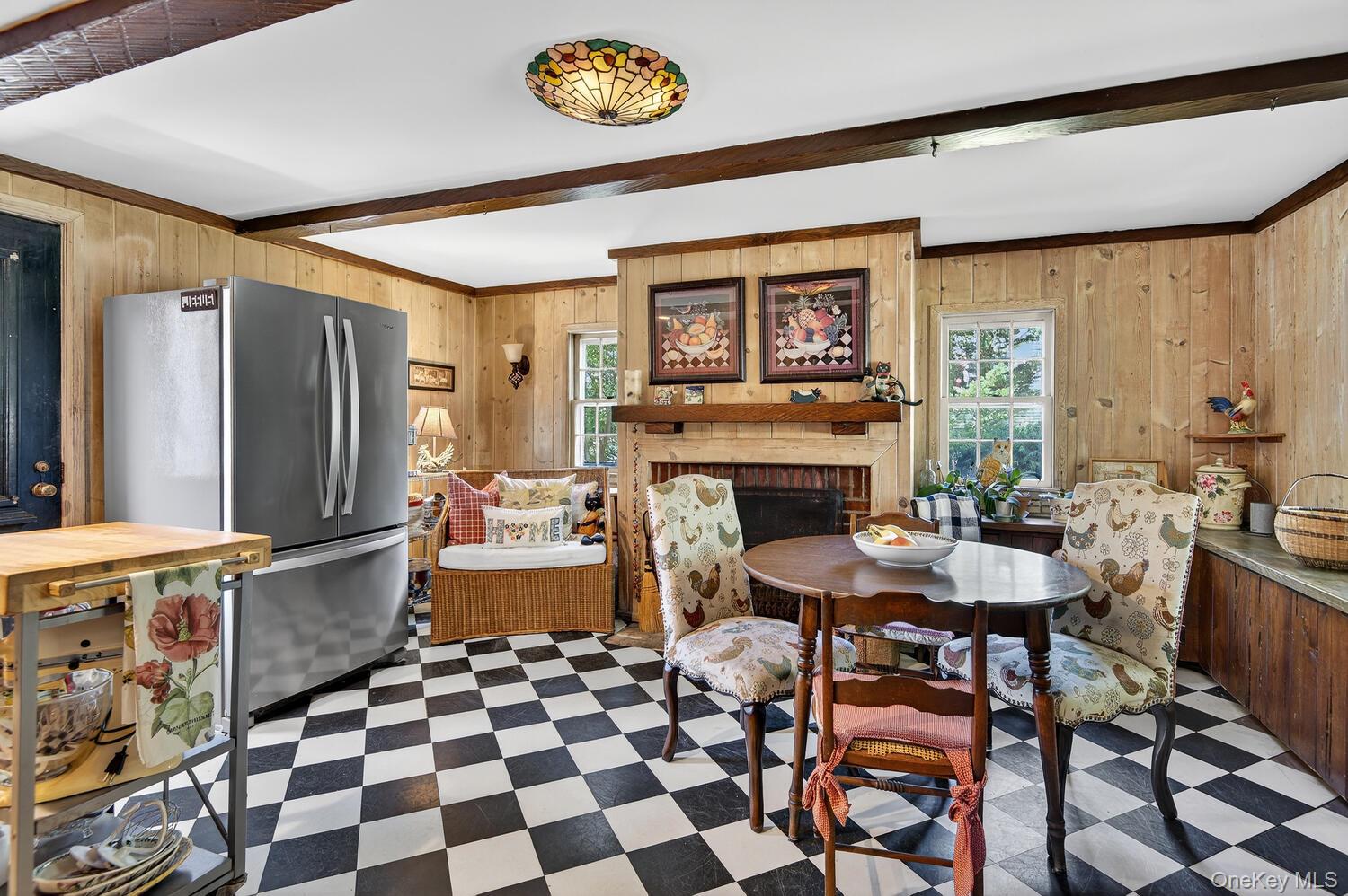 4 Parkview Terrace, Huntington, NY 11743