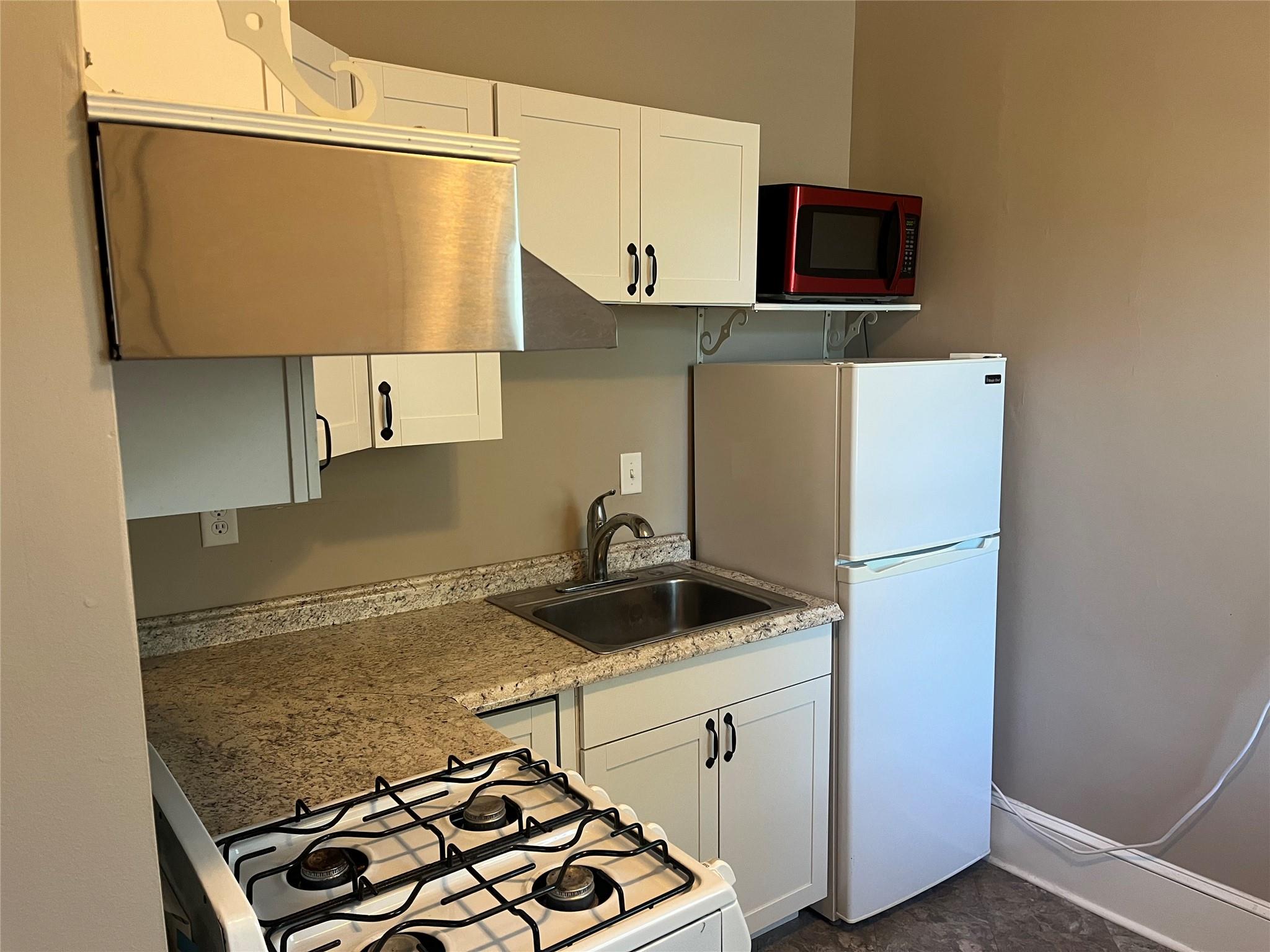 43 Oakland Avenue # 3, Warwick, NY 10990
