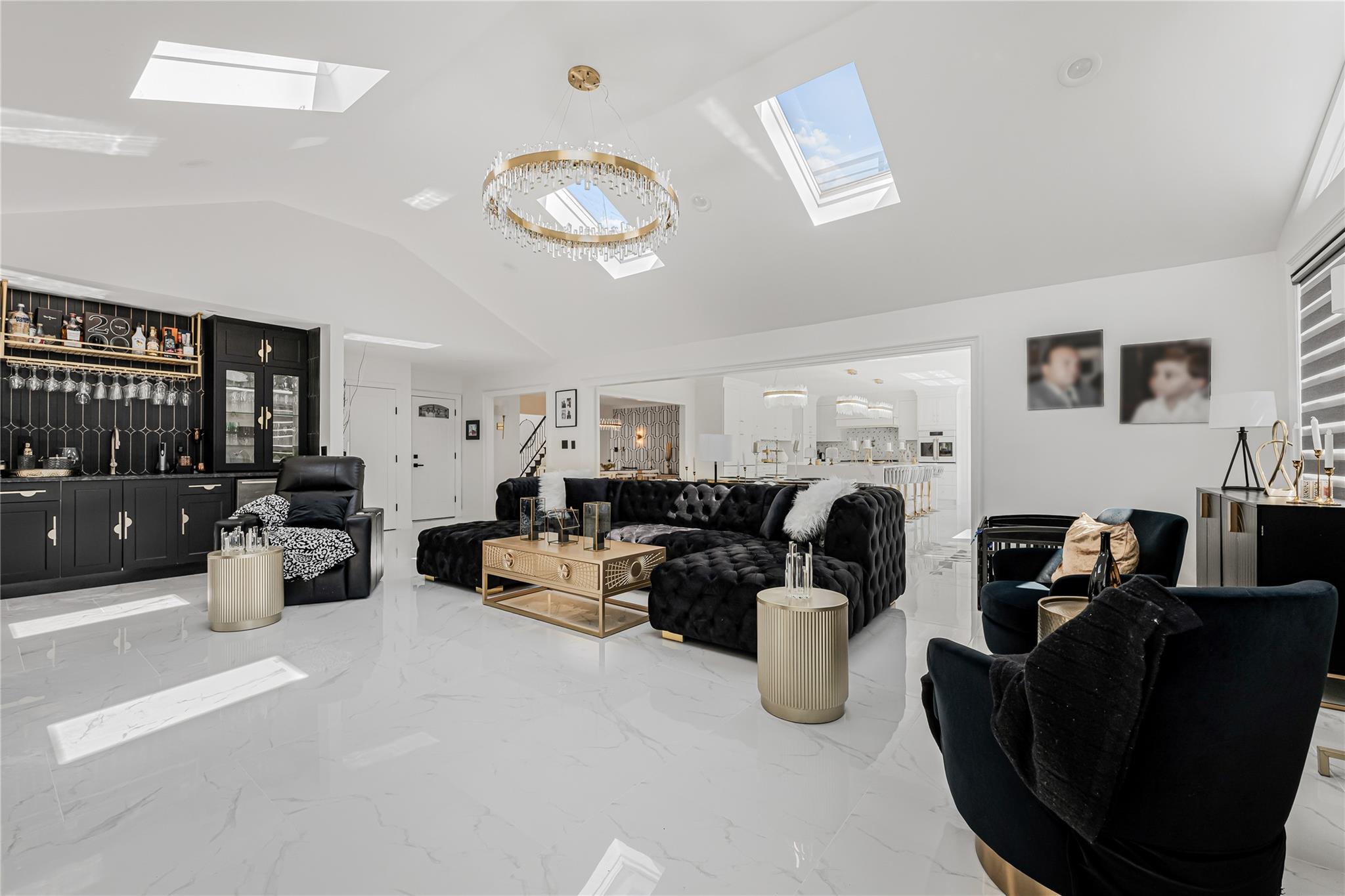 3 Fairview Lane, Glen Cove, NY 11542