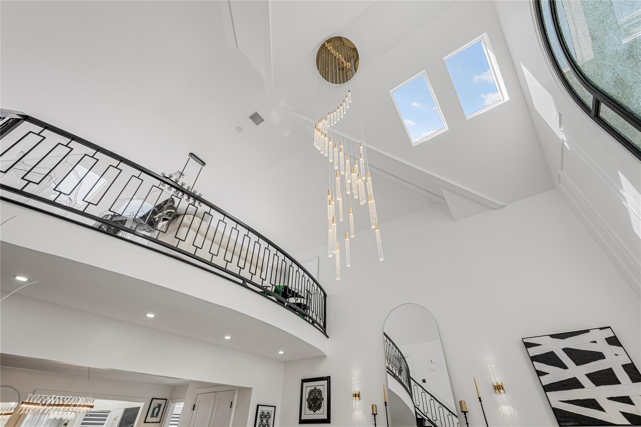 3 Fairview Lane, Glen Cove, NY 11542