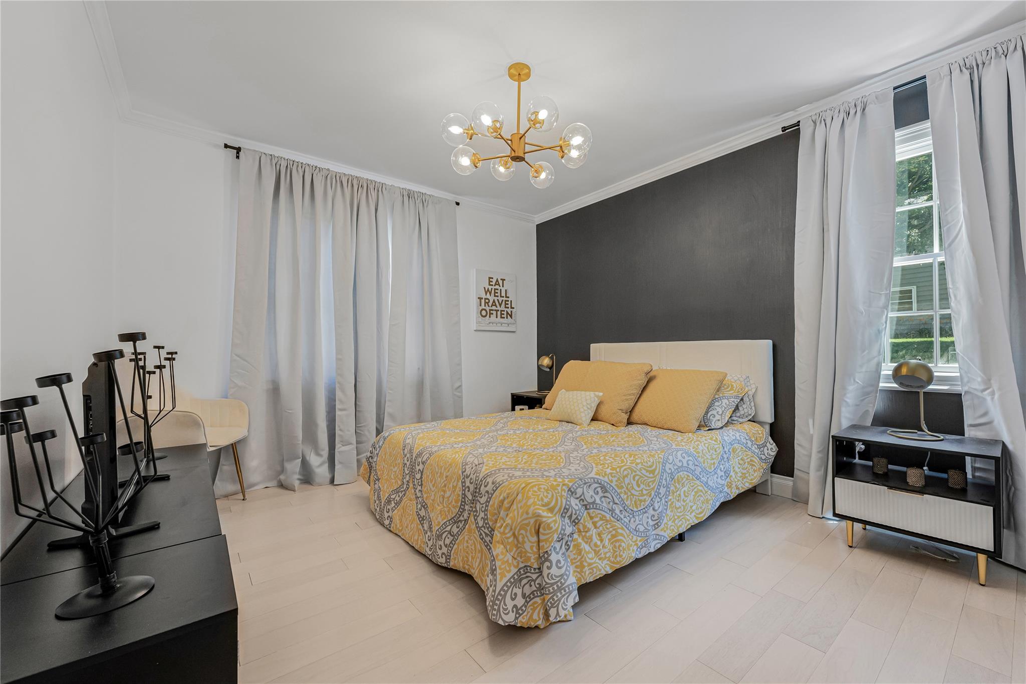 3 Fairview Lane, Glen Cove, NY 11542