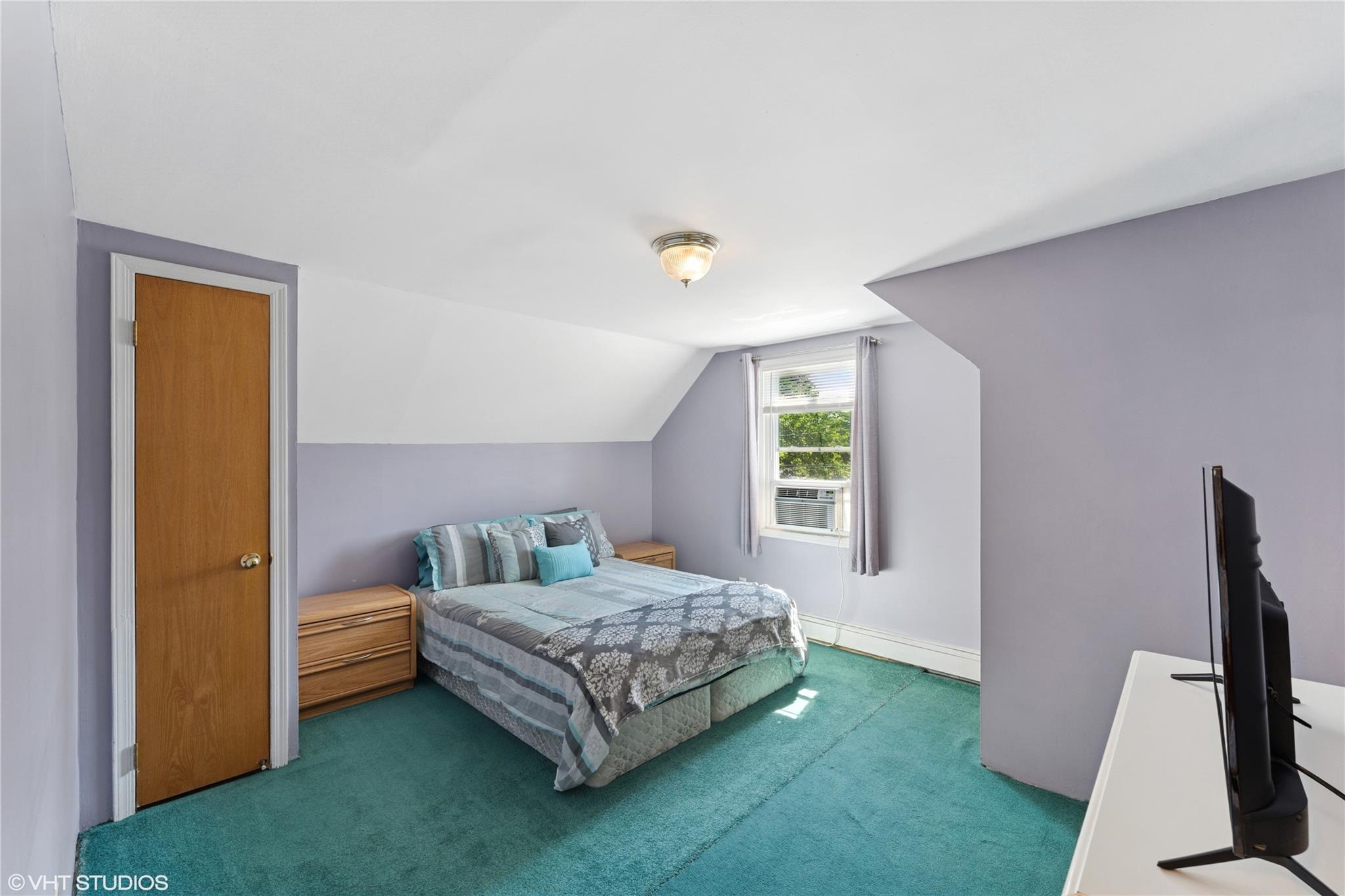 512 Nassau Boulevard, Williston Park, NY 11596