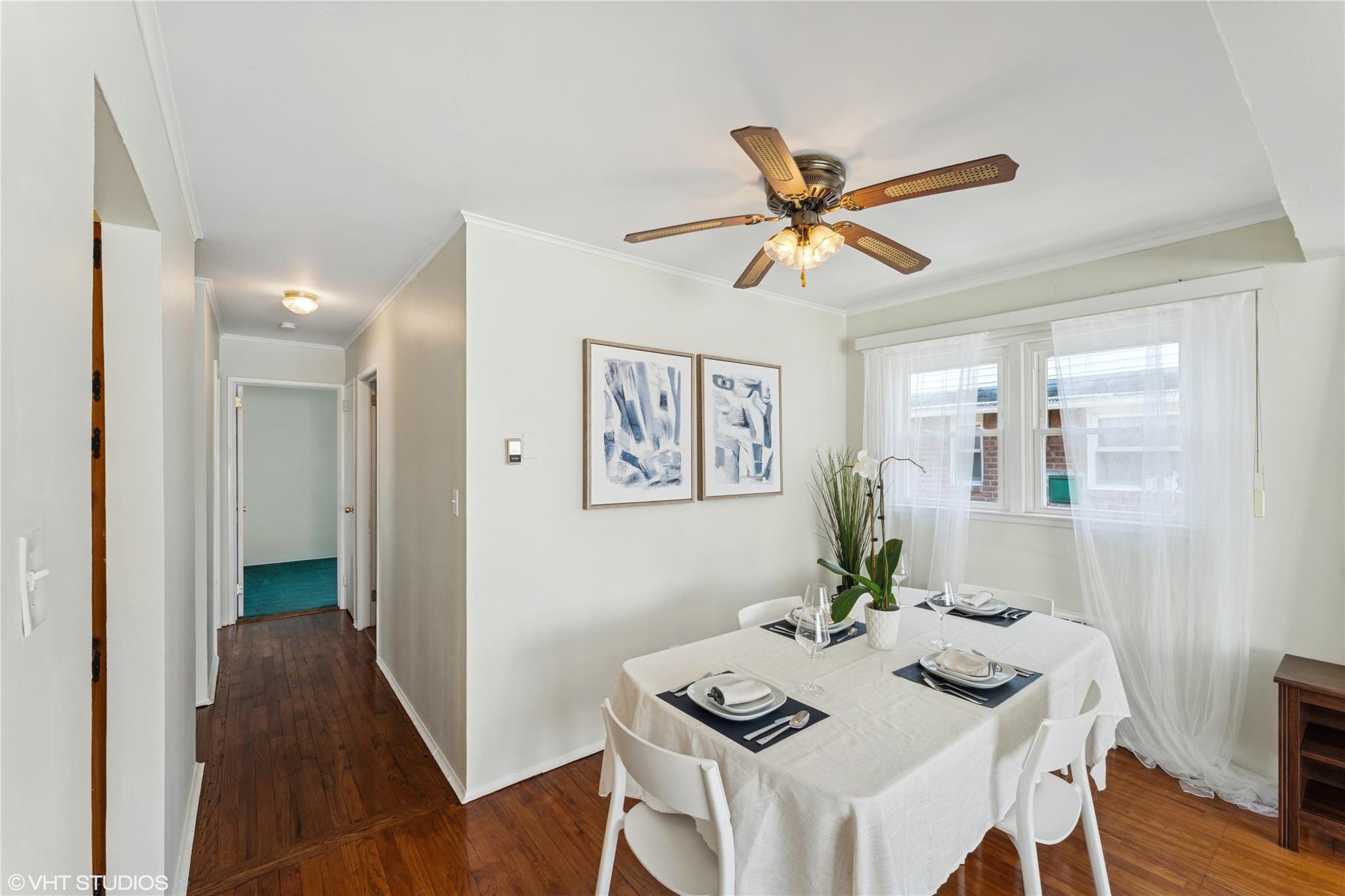 512 Nassau Boulevard, Williston Park, NY 11596