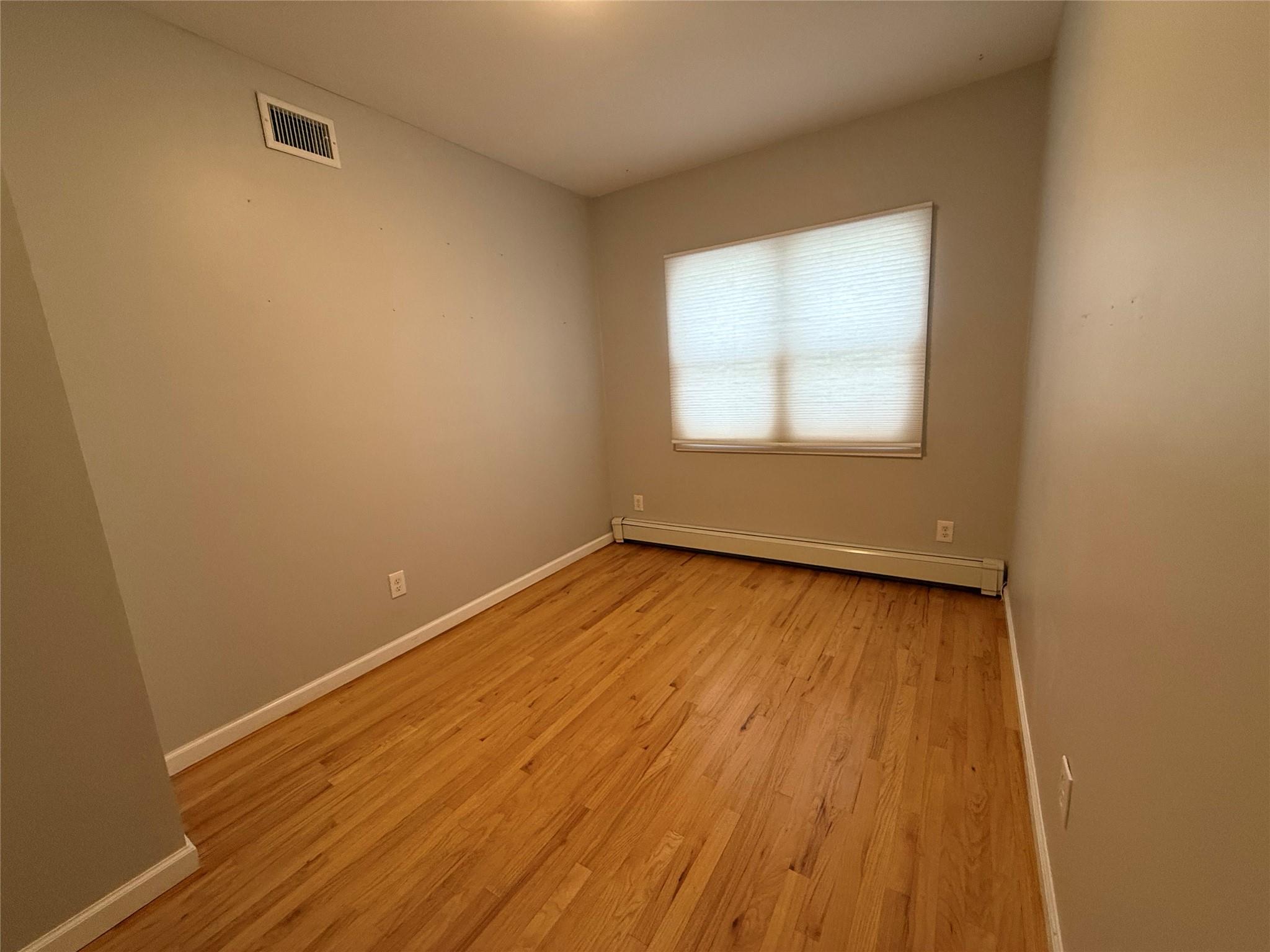 512 E Penn Street # Lower, Long Beach, NY 11561
