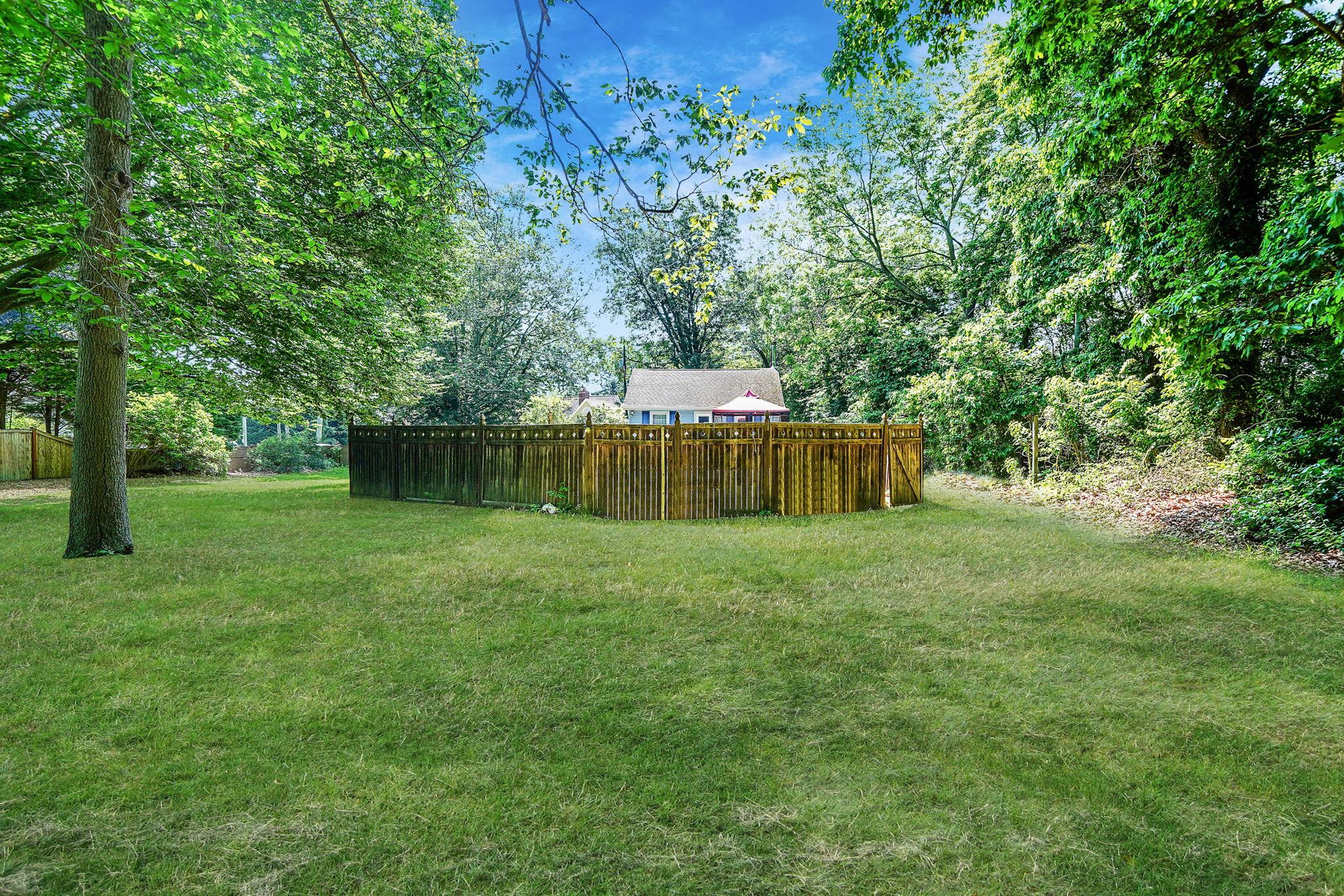 15 Youngs Avenue, Mattituck, NY 11952