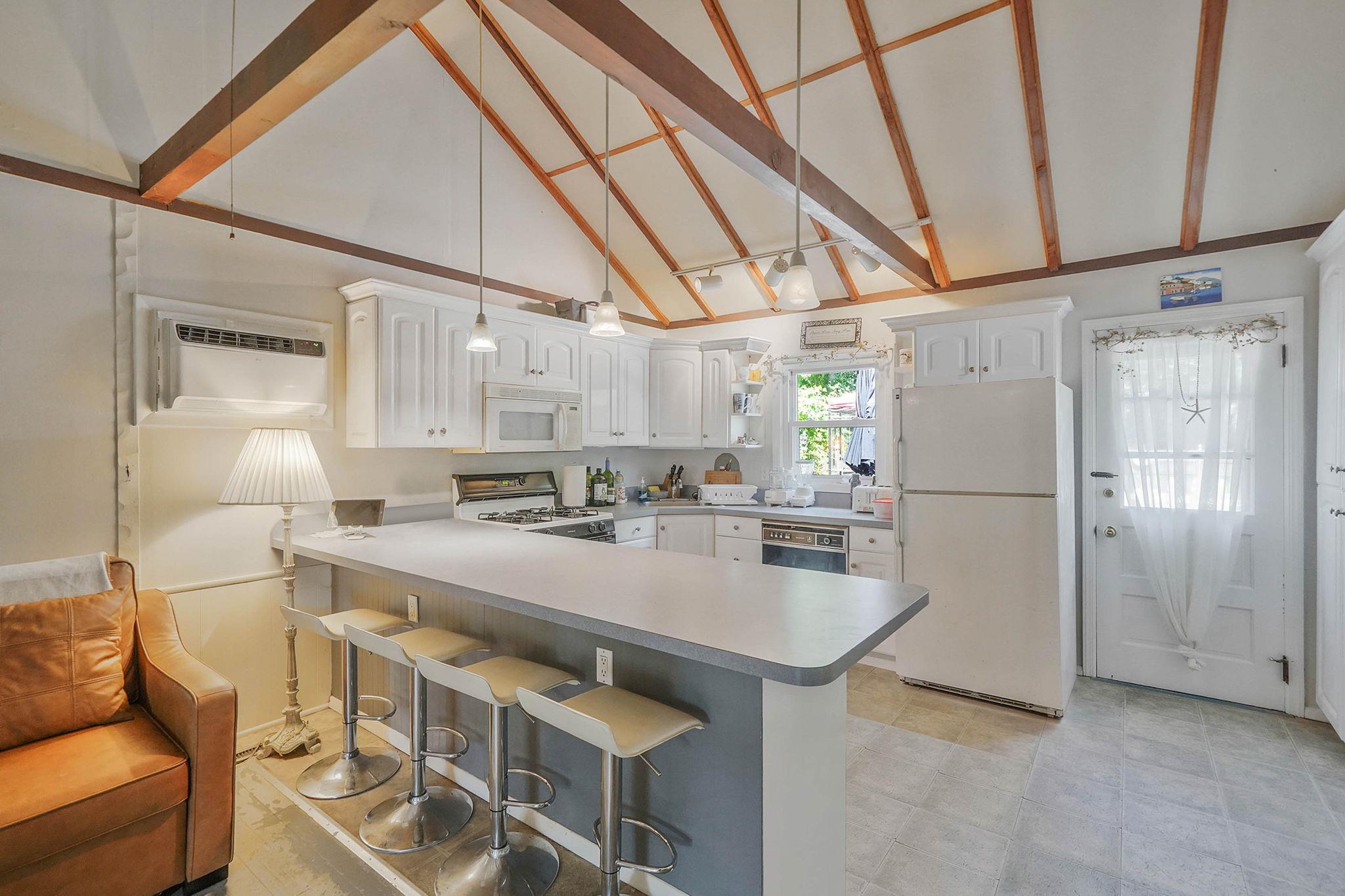 15 Youngs Avenue, Mattituck, NY 11952