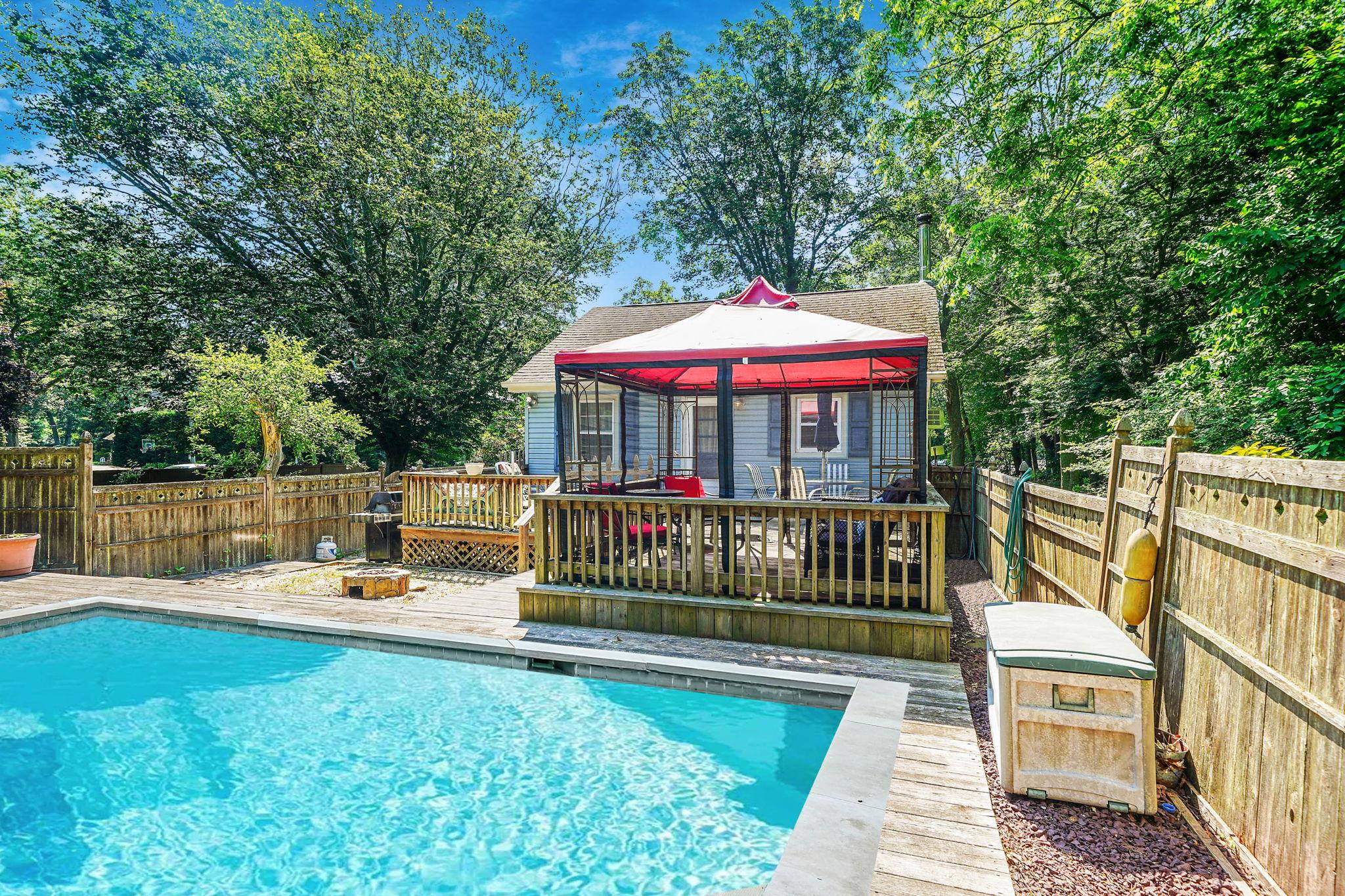 15 Youngs Avenue, Mattituck, NY 11952