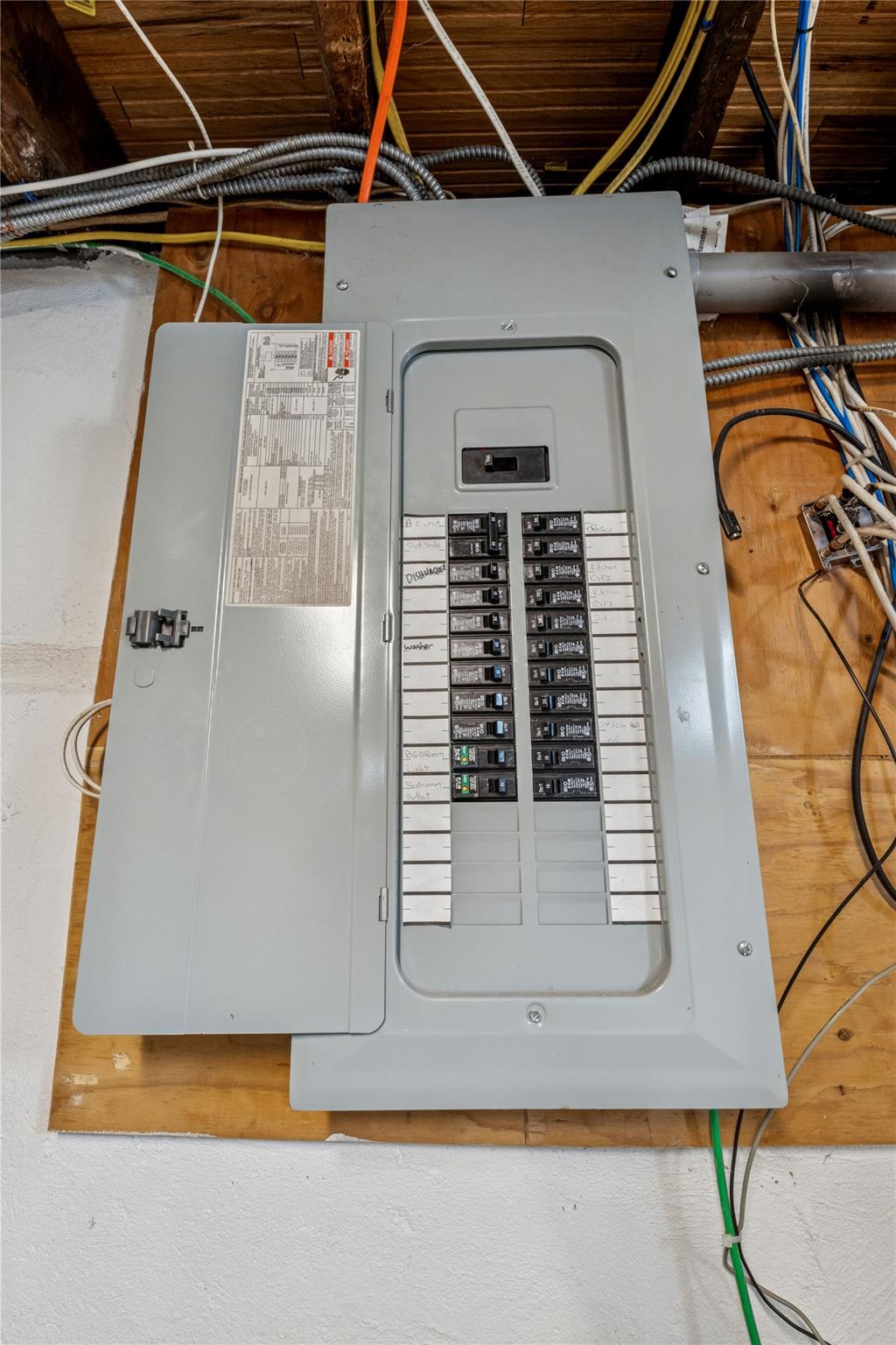 401 Ocean Avenue, Malverne, NY 11565