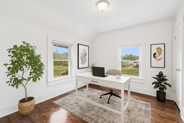 401 Ocean Avenue, Malverne, NY 11565