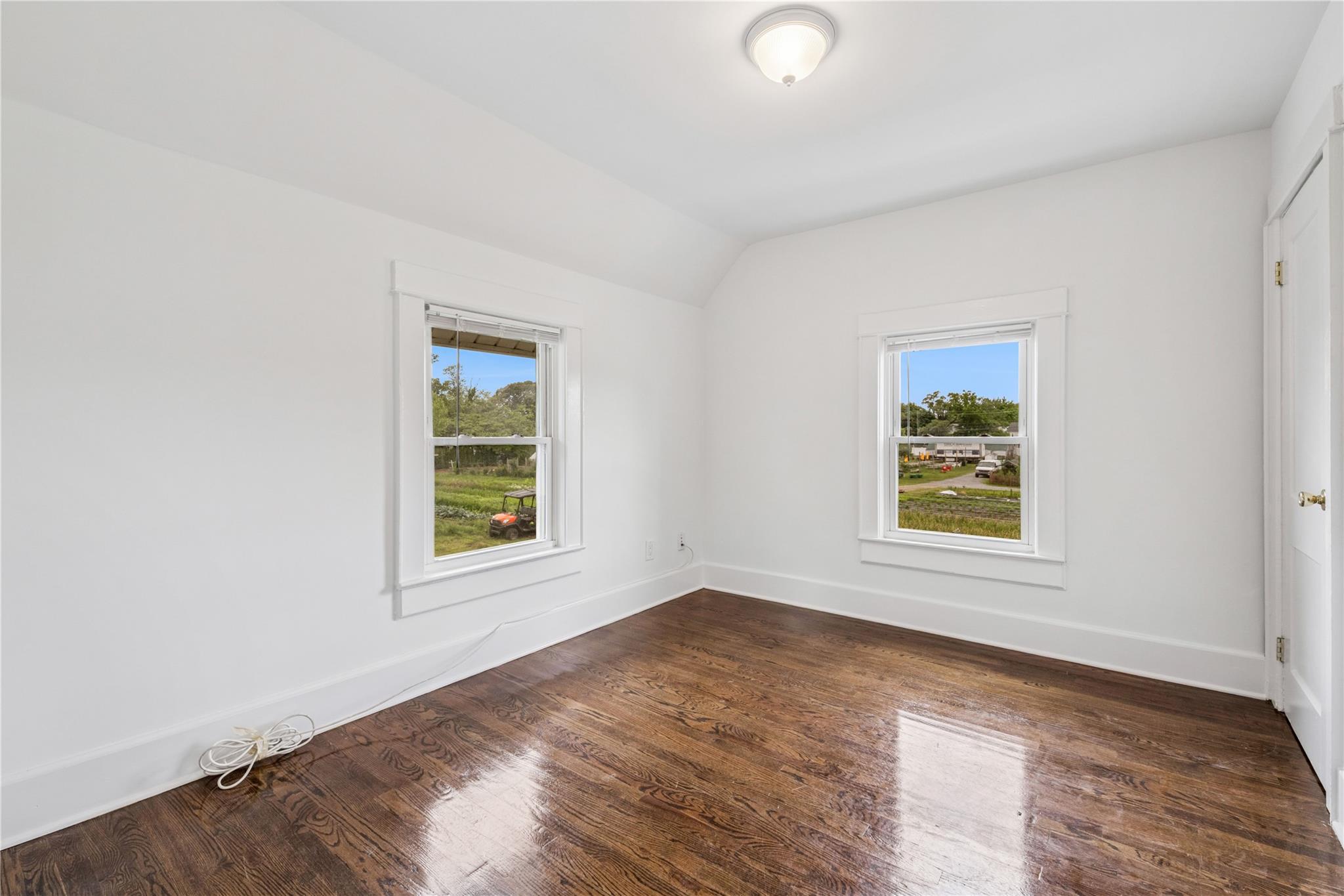 401 Ocean Avenue, Malverne, NY 11565