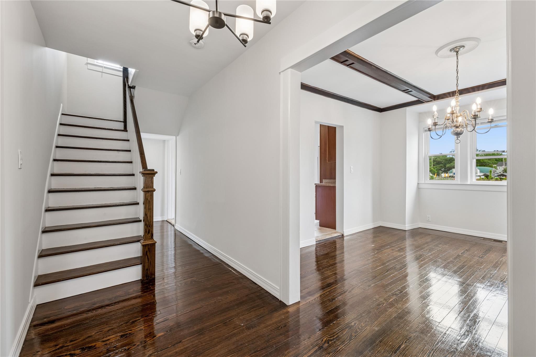 401 Ocean Avenue, Malverne, NY 11565