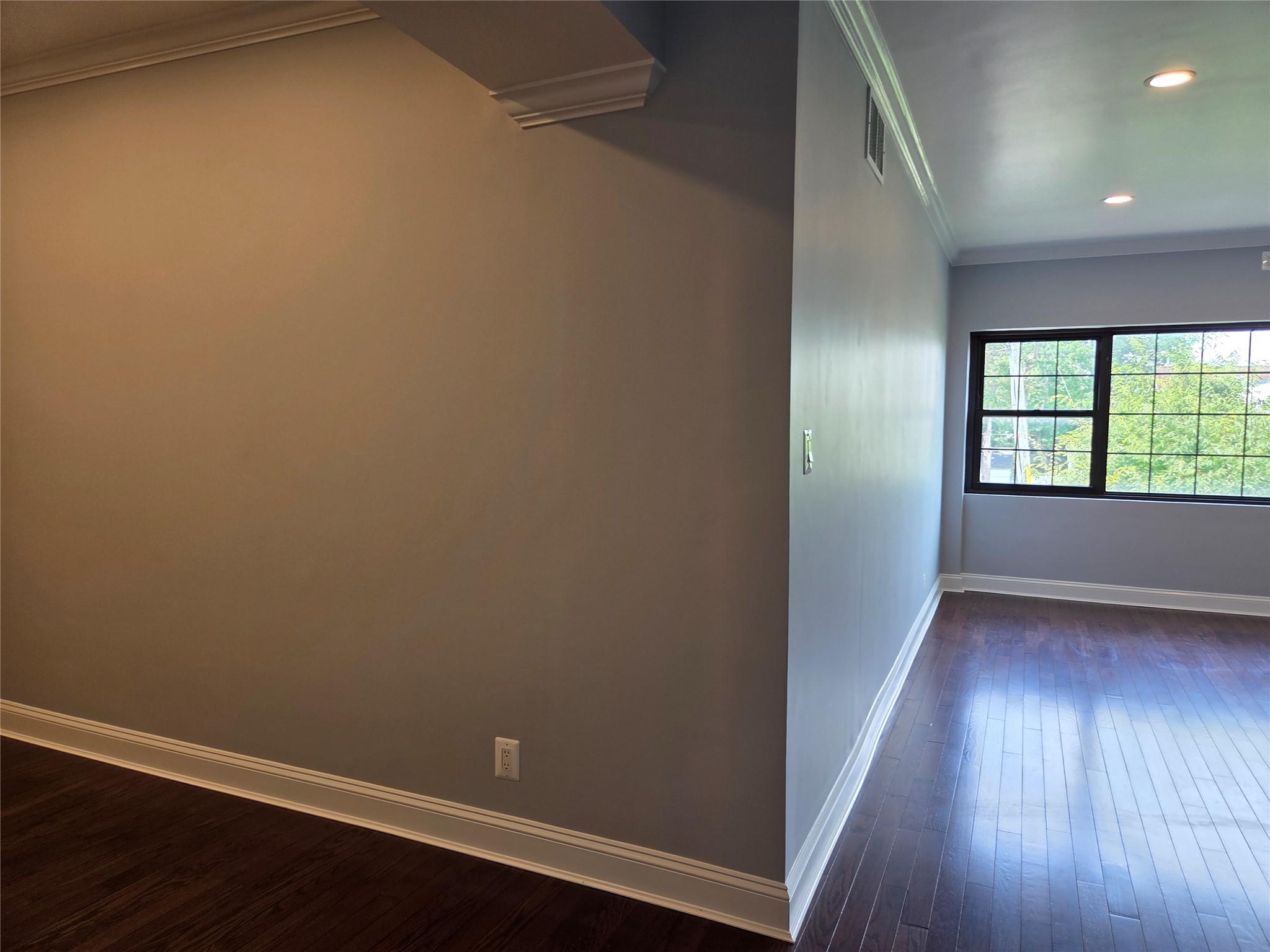 927 Port Washington Boulevard # 921, Port Washington, NY 11050