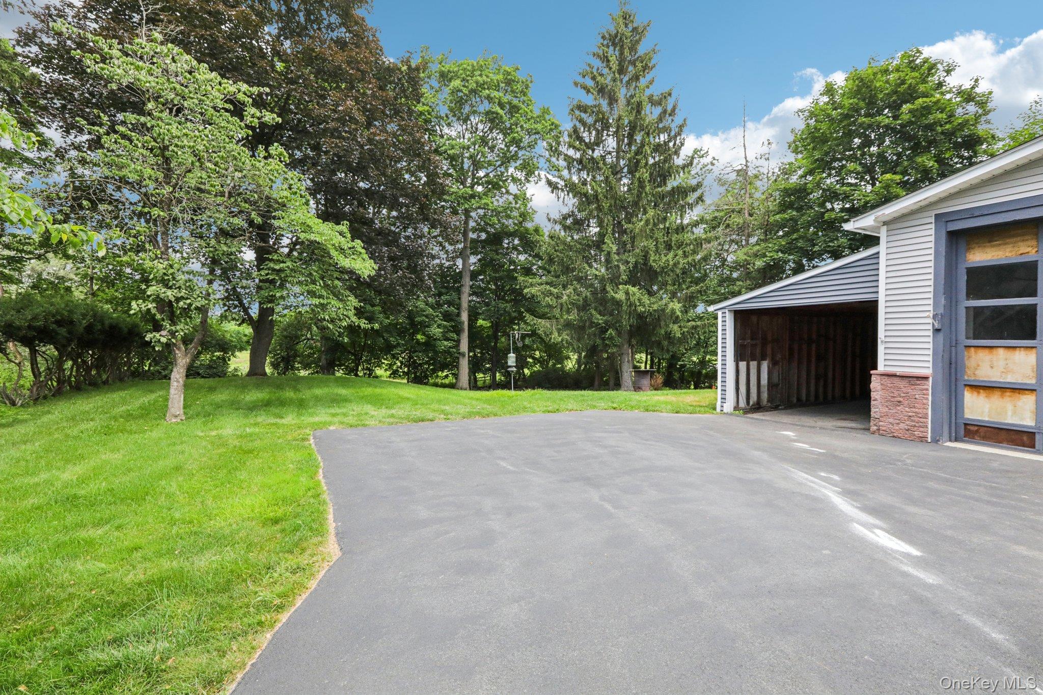 25 High Street, Chester, NY 10918