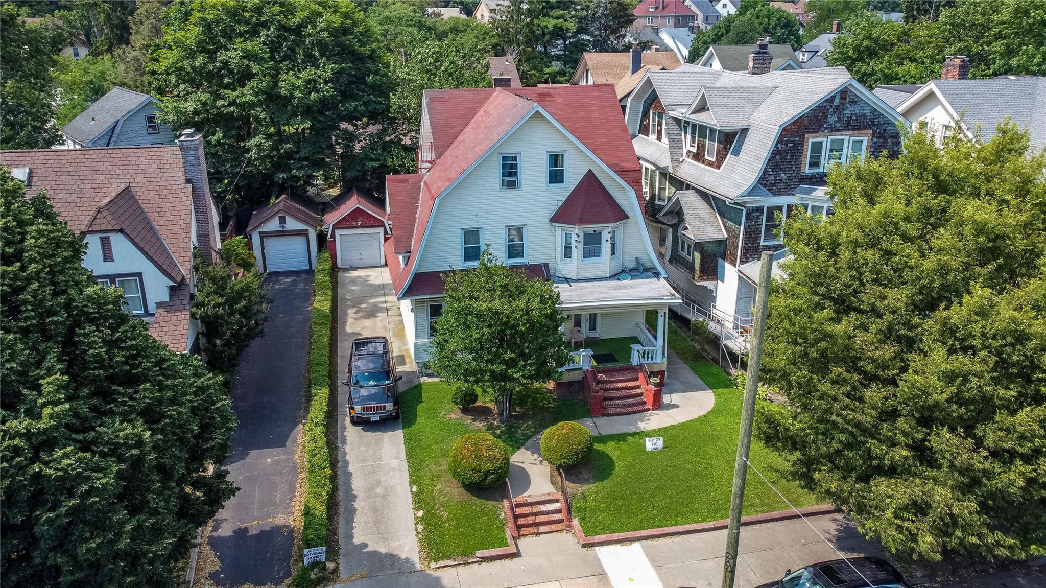 110-97 85th Avenue, Richmond Hill, NY 11418