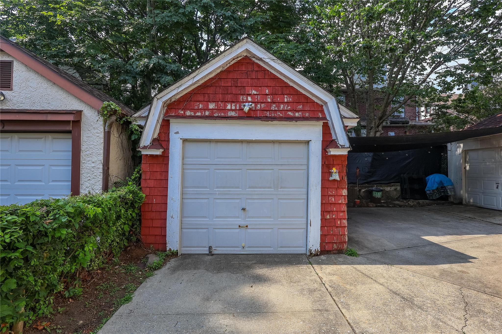 110-97 85th Avenue, Richmond Hill, NY 11418