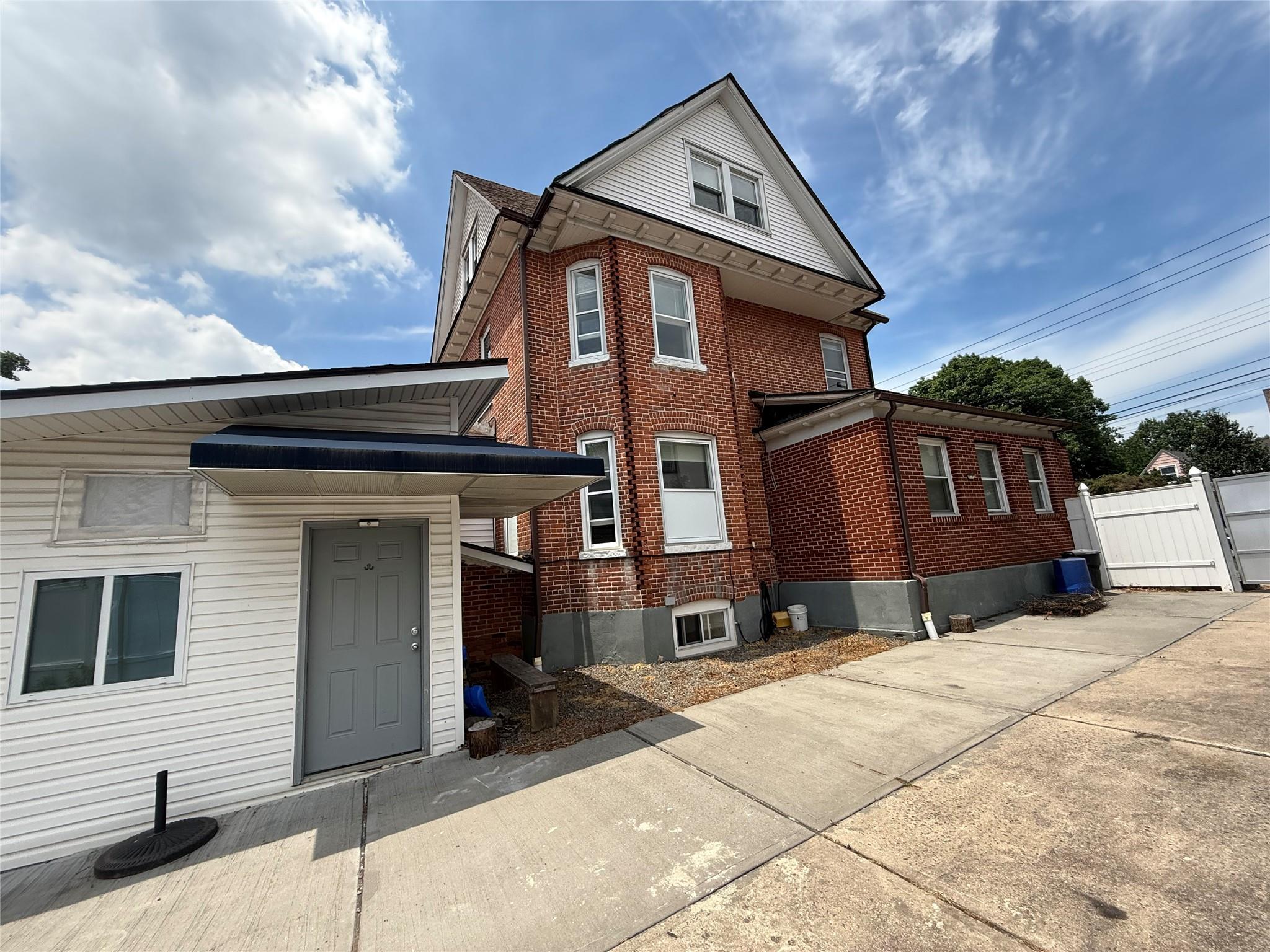 147-08/146-70 Bayside Avenue, Flushing, NY 11354