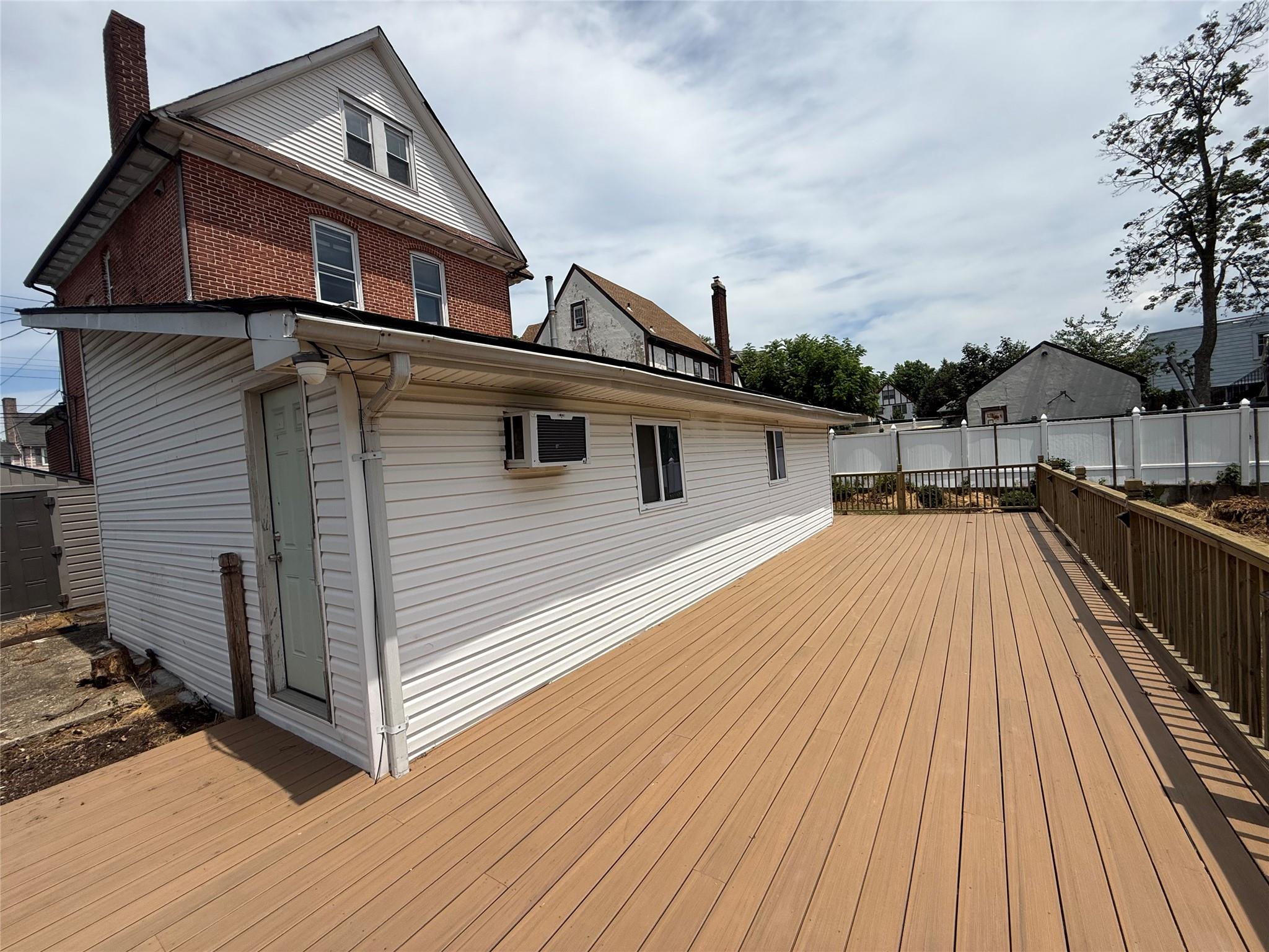 147-08/146-70 Bayside Avenue, Flushing, NY 11354