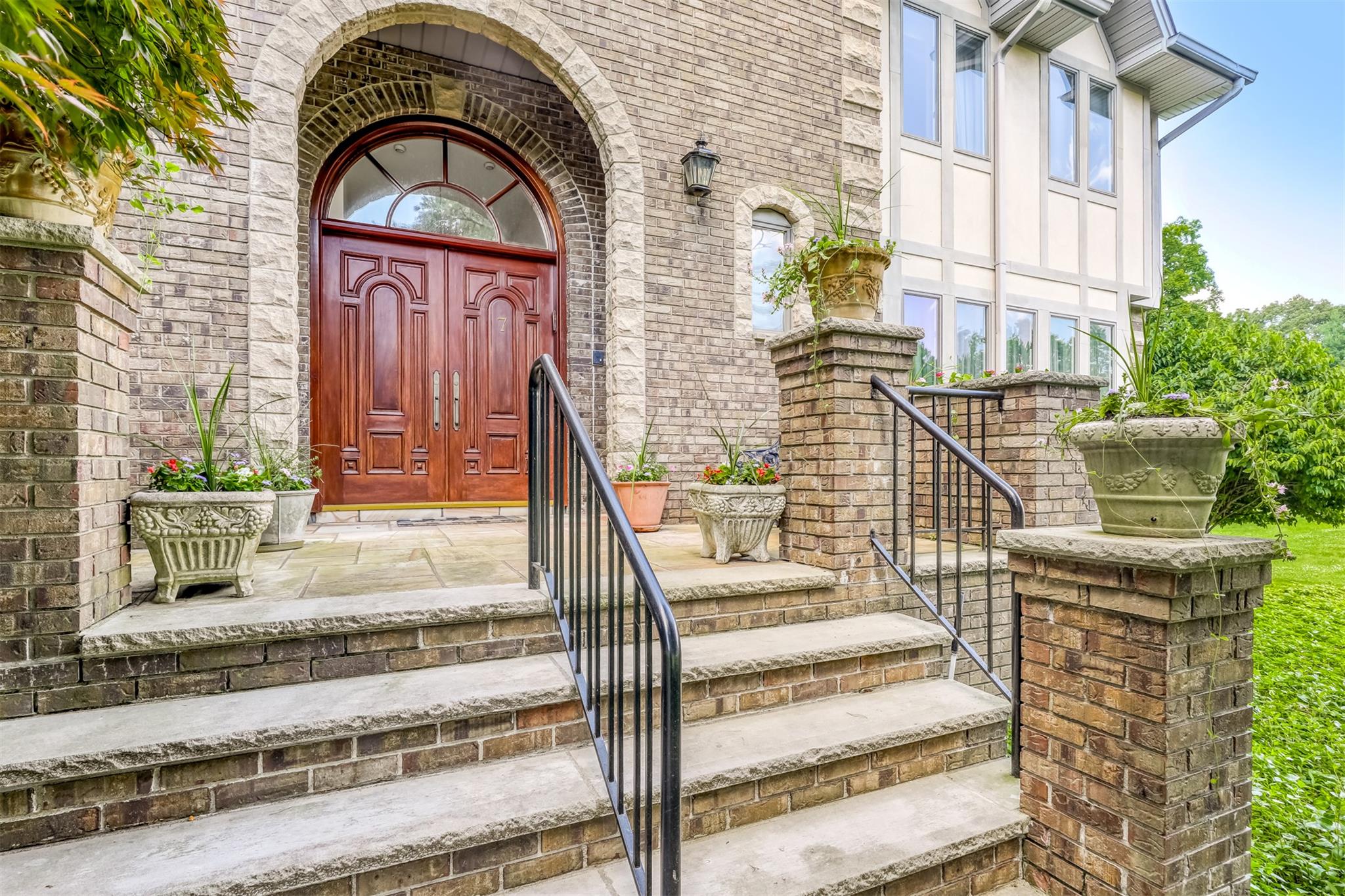 7 Bartlett Road, Monsey, NY 10952