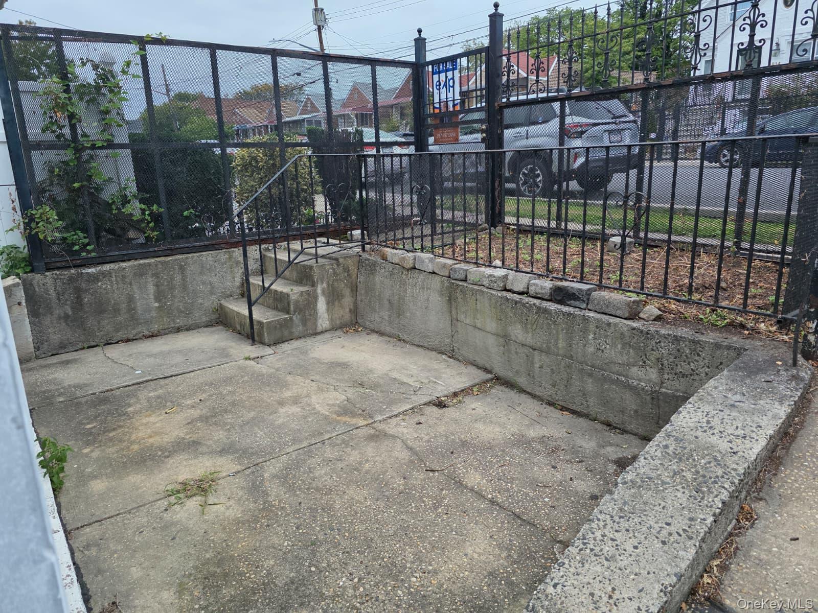 815 Swinton Avenue, Bronx, NY 10465