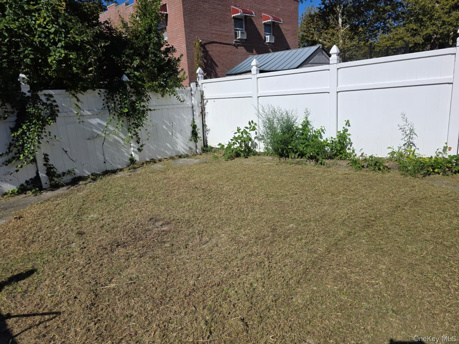 815 Swinton Avenue, Bronx, NY 10465