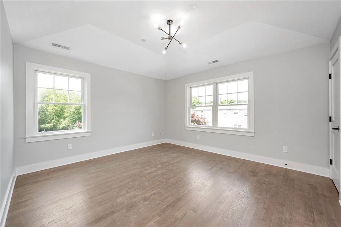 10 Underhill Place # Left Side, West Harrison, NY 10604