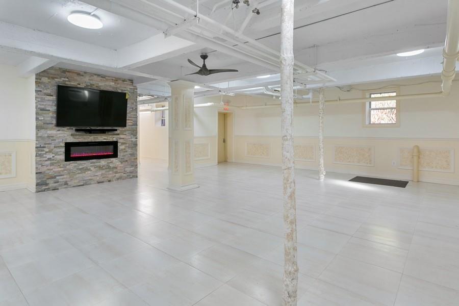 33-25 90 Street # 3A, Jackson Heights, NY 11372