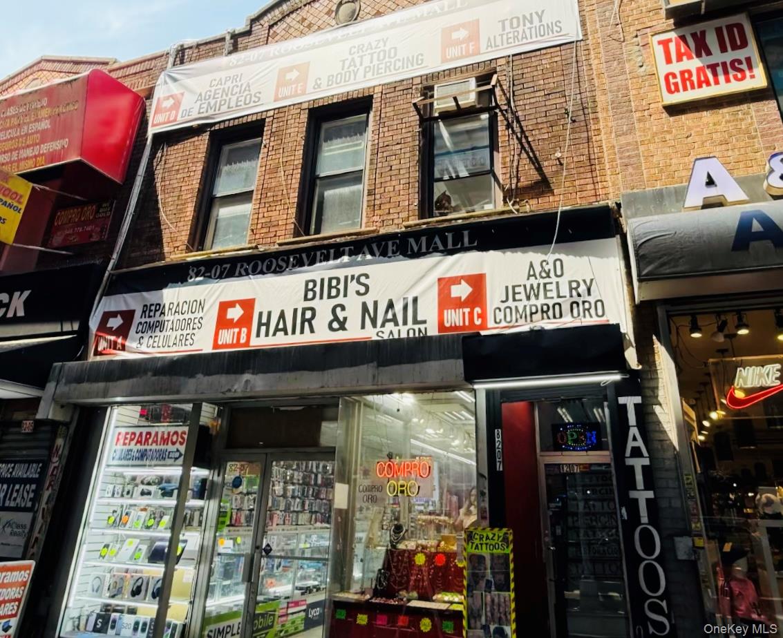 82-07 Roosevelt Avenue, Jackson Heights, NY 11372