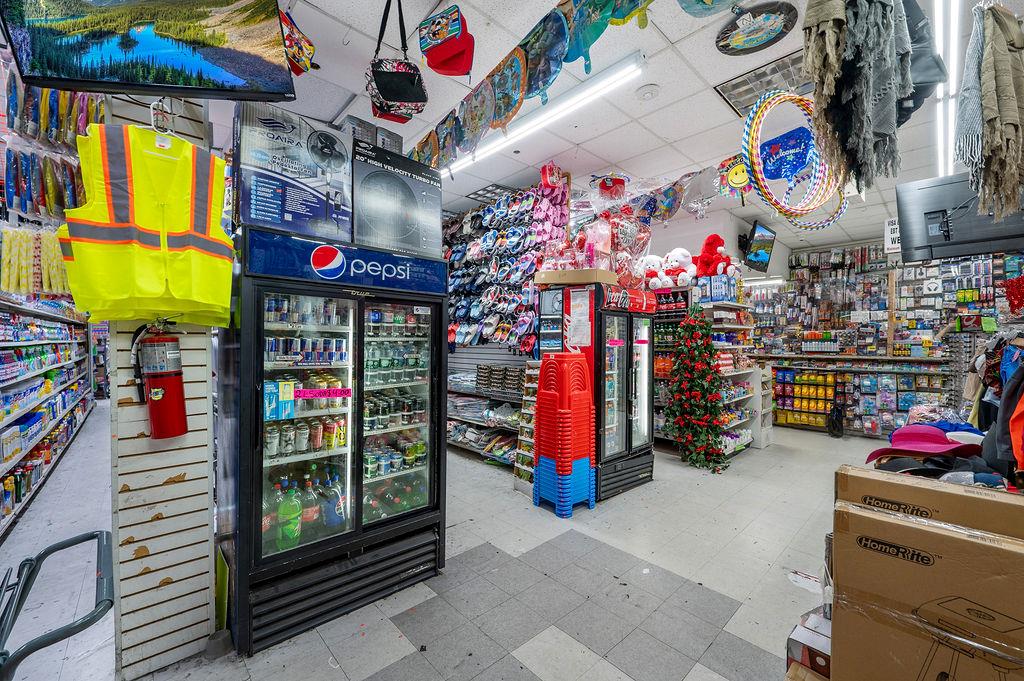 7814 Roosevelt Avenue # A, Jackson Heights, NY 11372