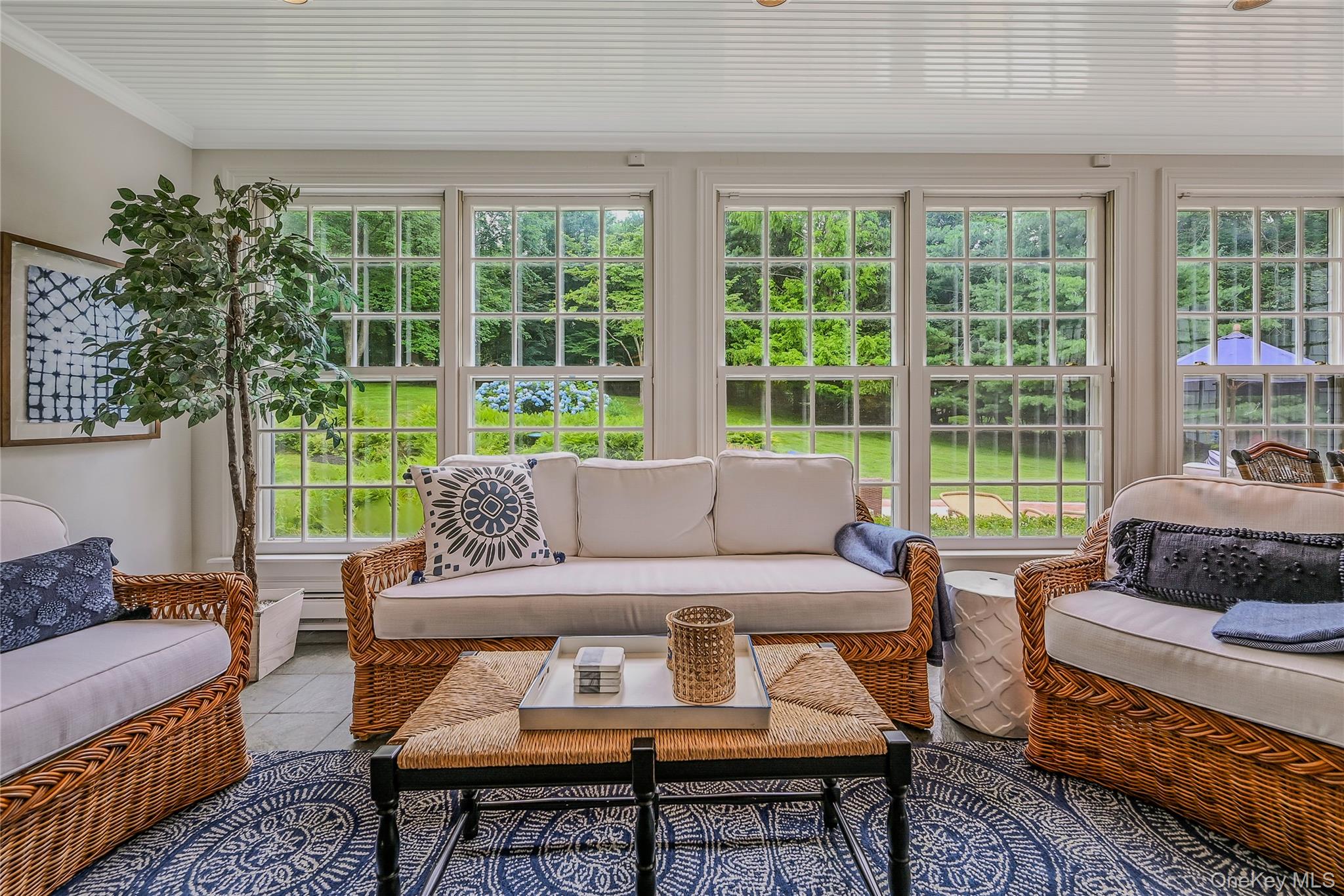 27 Van Wyck Lane, Lloyd Harbor, NY 11743