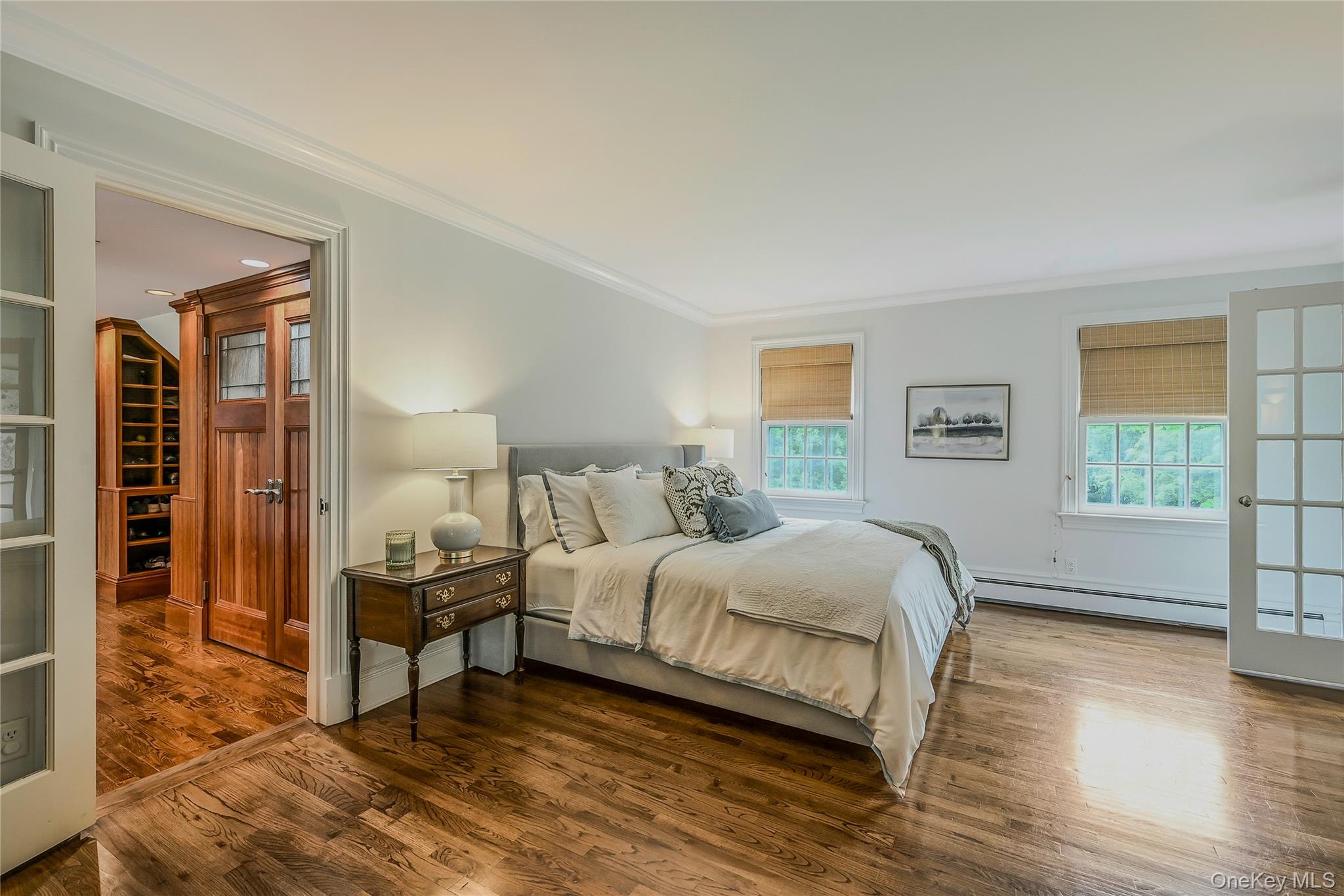 27 Van Wyck Lane, Lloyd Harbor, NY 11743