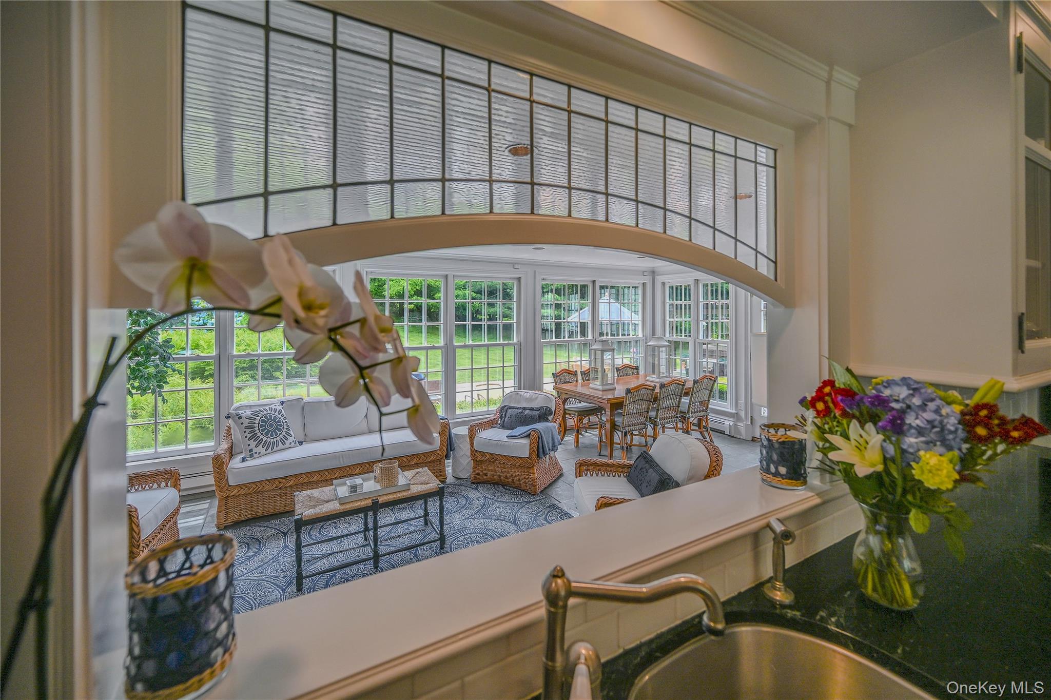 27 Van Wyck Lane, Lloyd Harbor, NY 11743