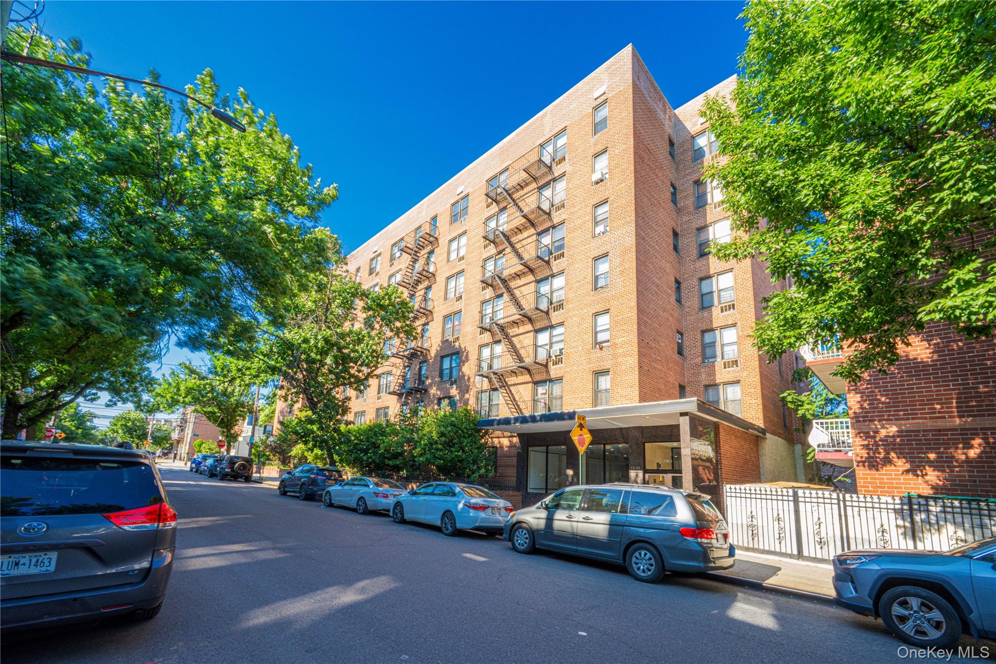 53-11 90 Street # 1F, Elmhurst, NY 11373